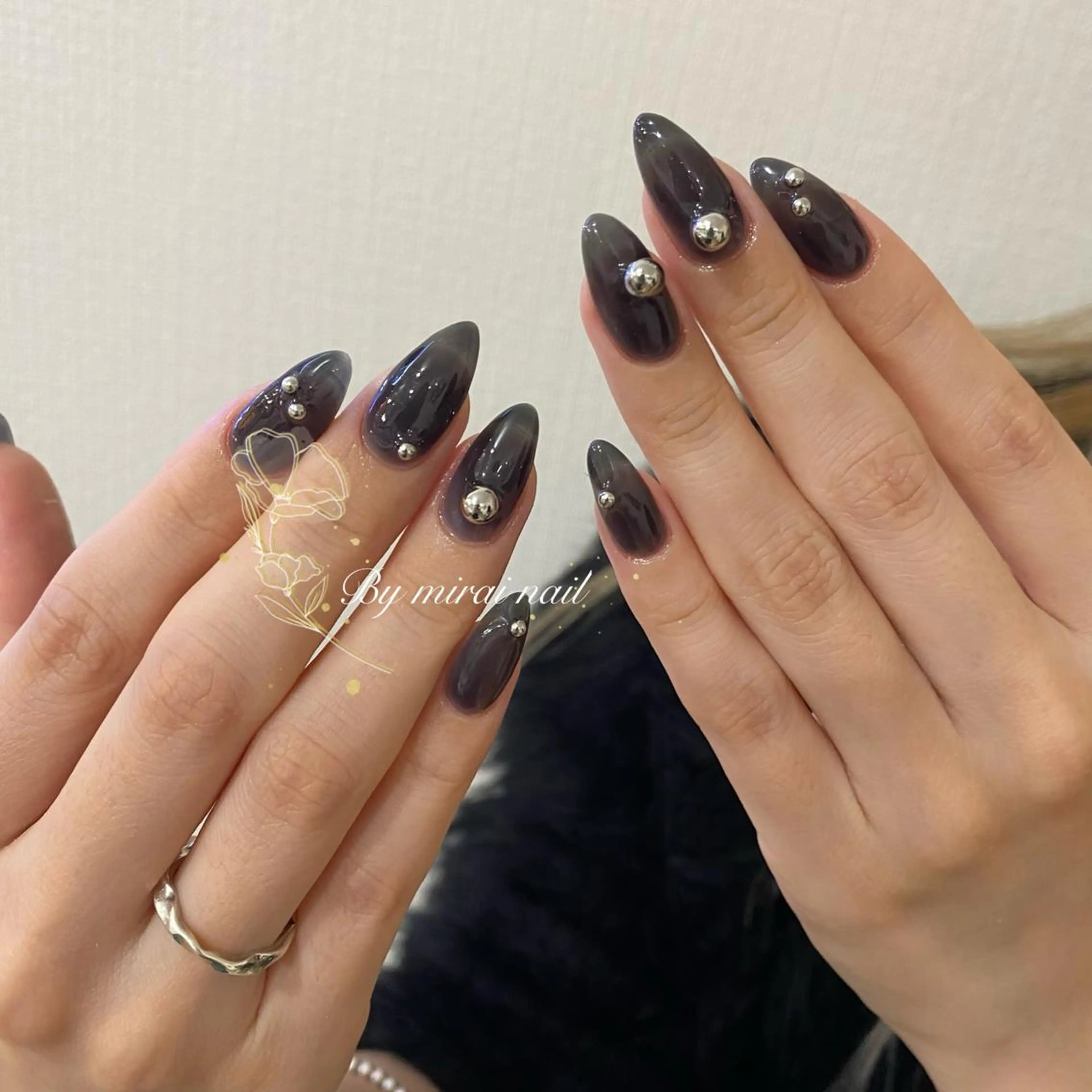 ネイル ネイルサロン 9Carats神田のネイルデザイン