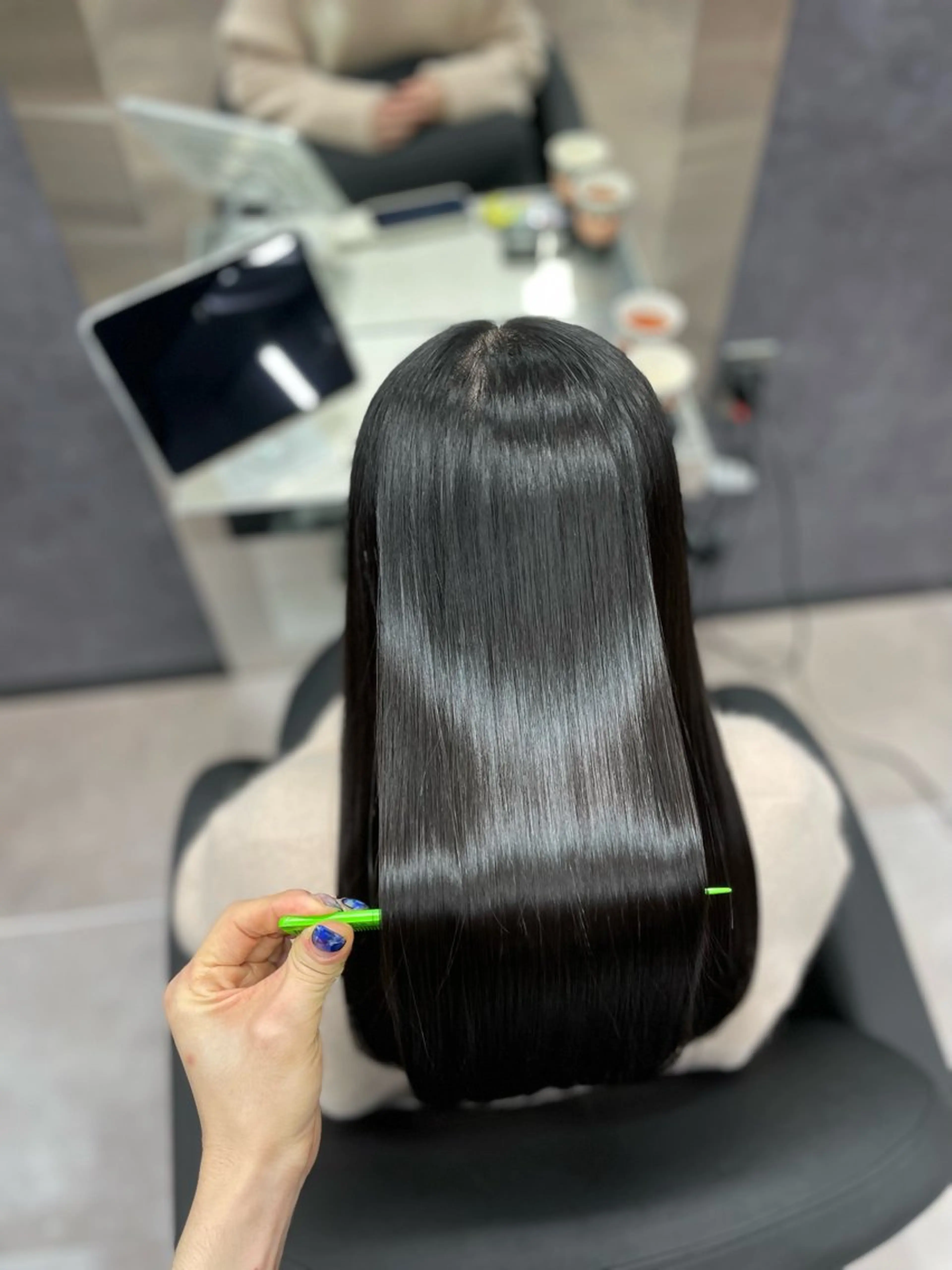 ロング カット ヘアカラー トリートメント CYNTHIADUE 店長｜ IRISUのヘアスタイル