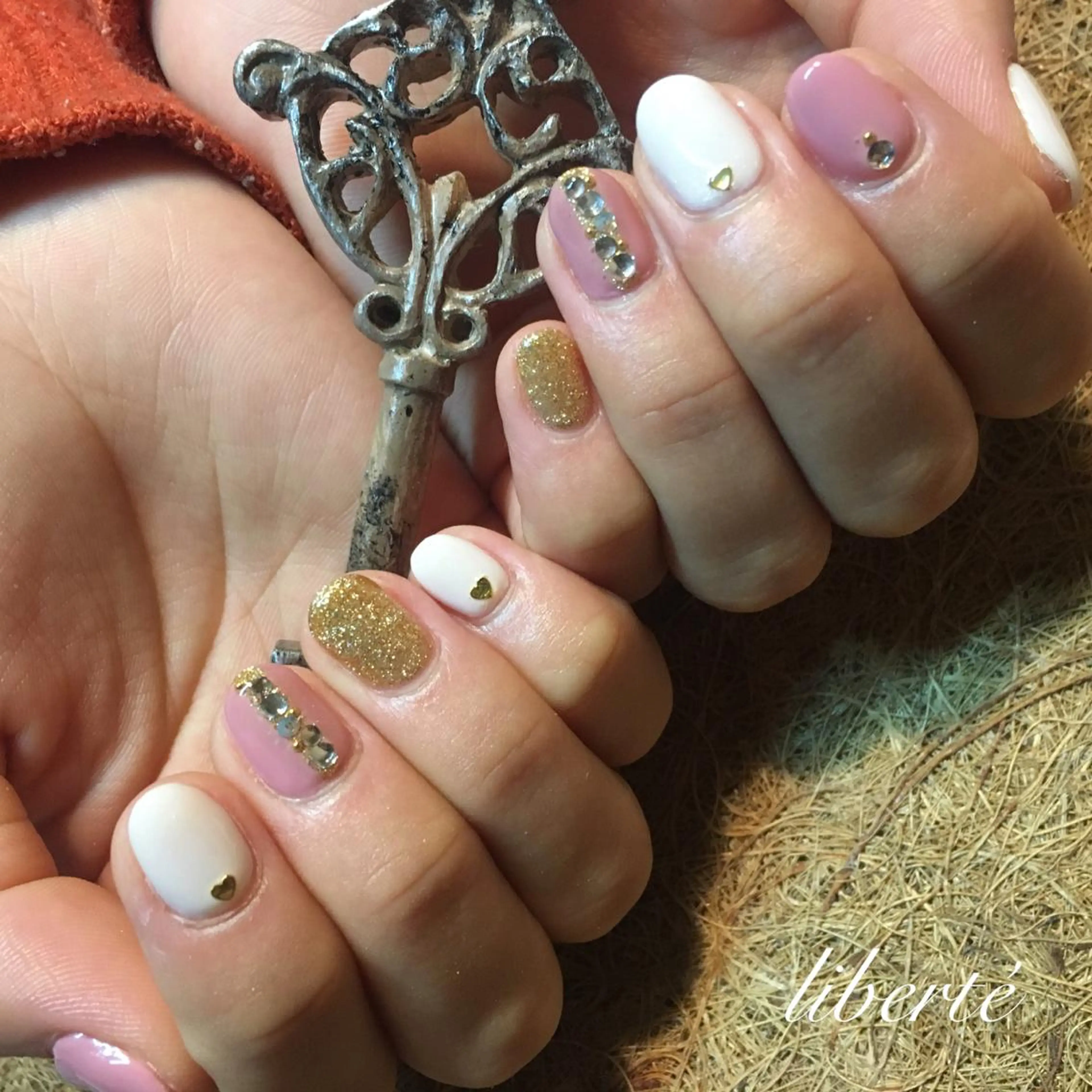 ネイル liberté (リベルテ)のネイルデザイン