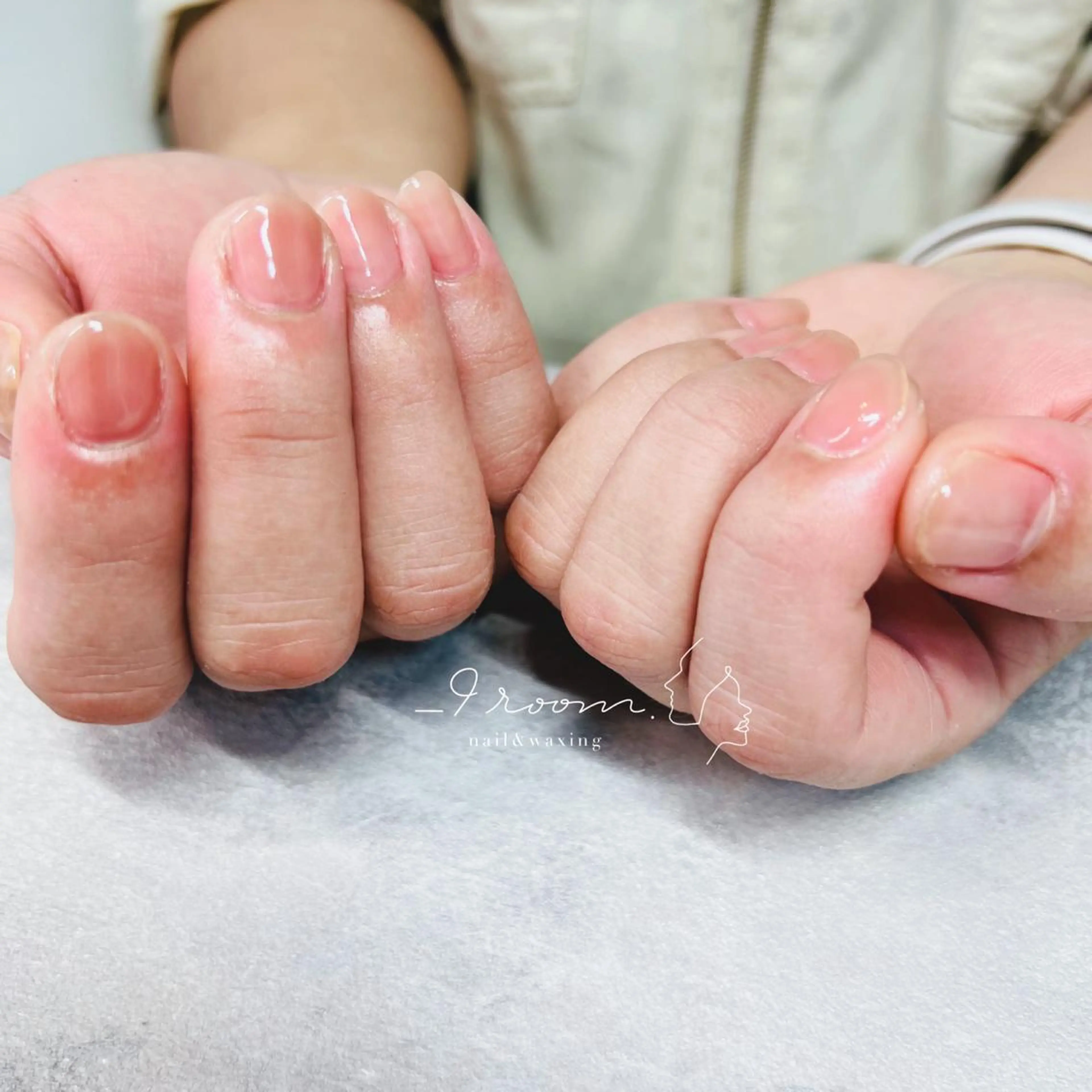 ネイル オフィスネイル ワンカラーネイル シンプルネイル _9 room. Yoshimiのネイルデザイン