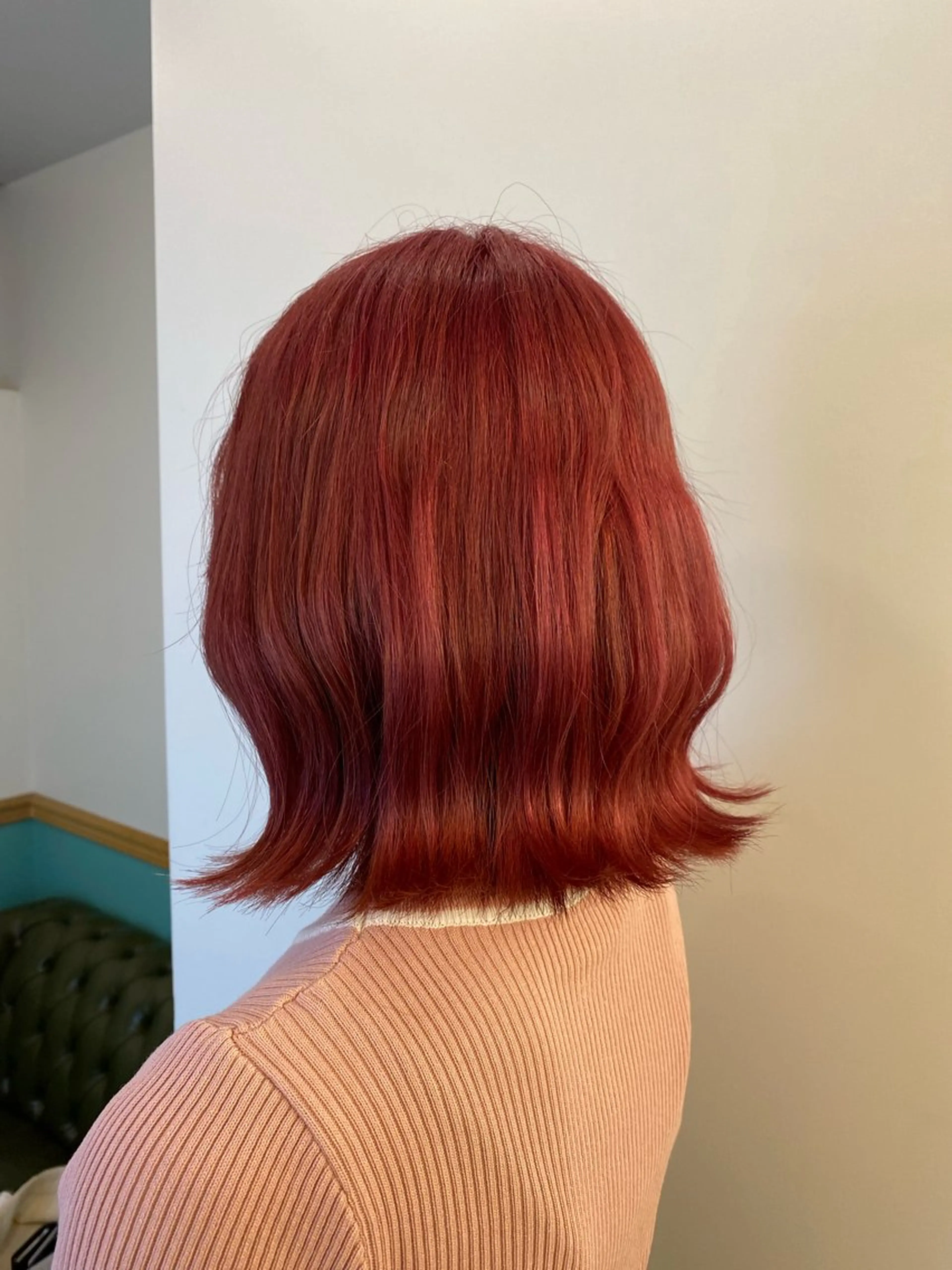 ミディアム カラー ピンクカラー ヘアカラー 似合わせハイトーン 👾はちすのヘアスタイル