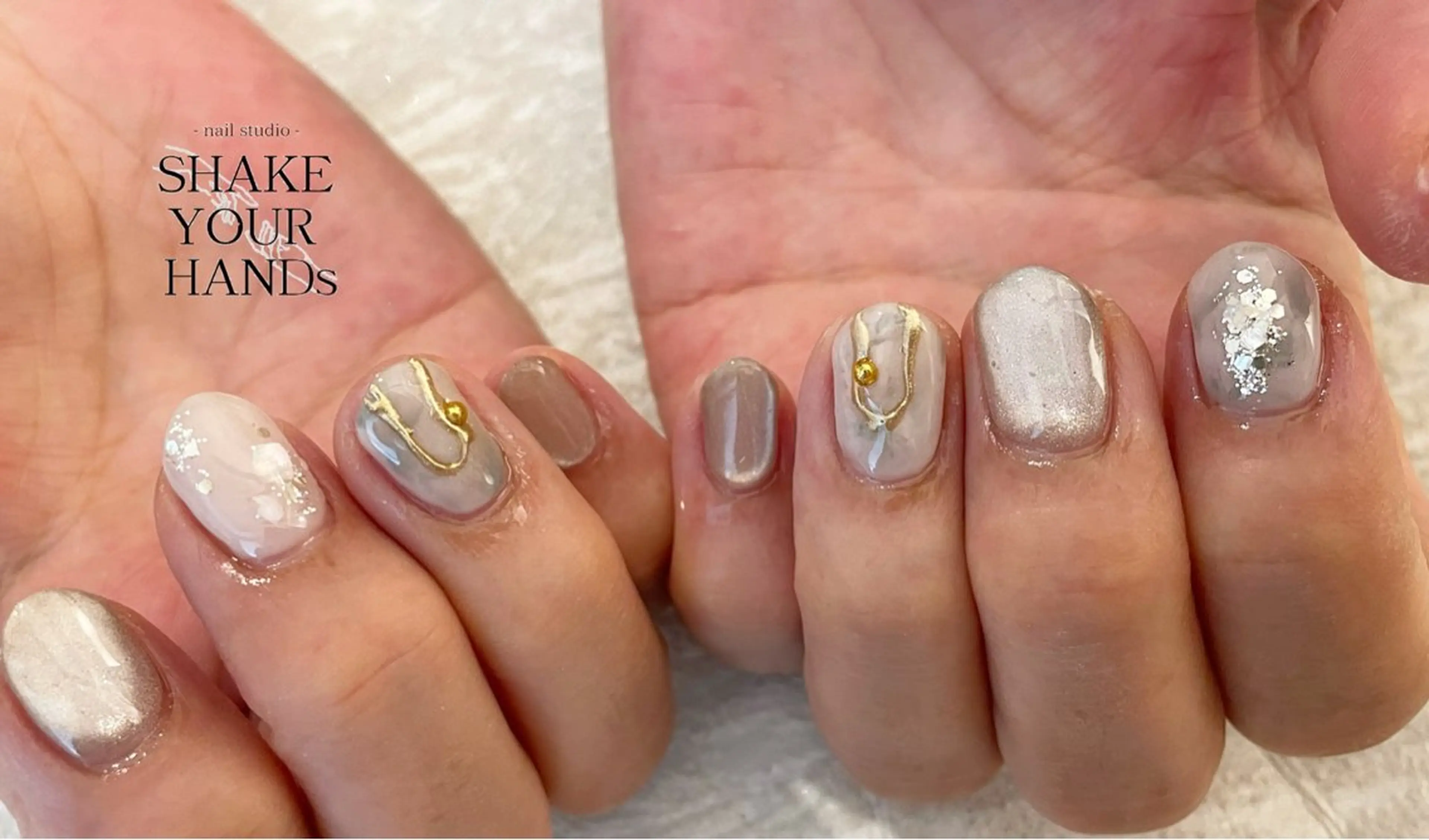 ネイル ハンドネイル ネイルスタジオ シェイクユアハンズのネイルデザイン