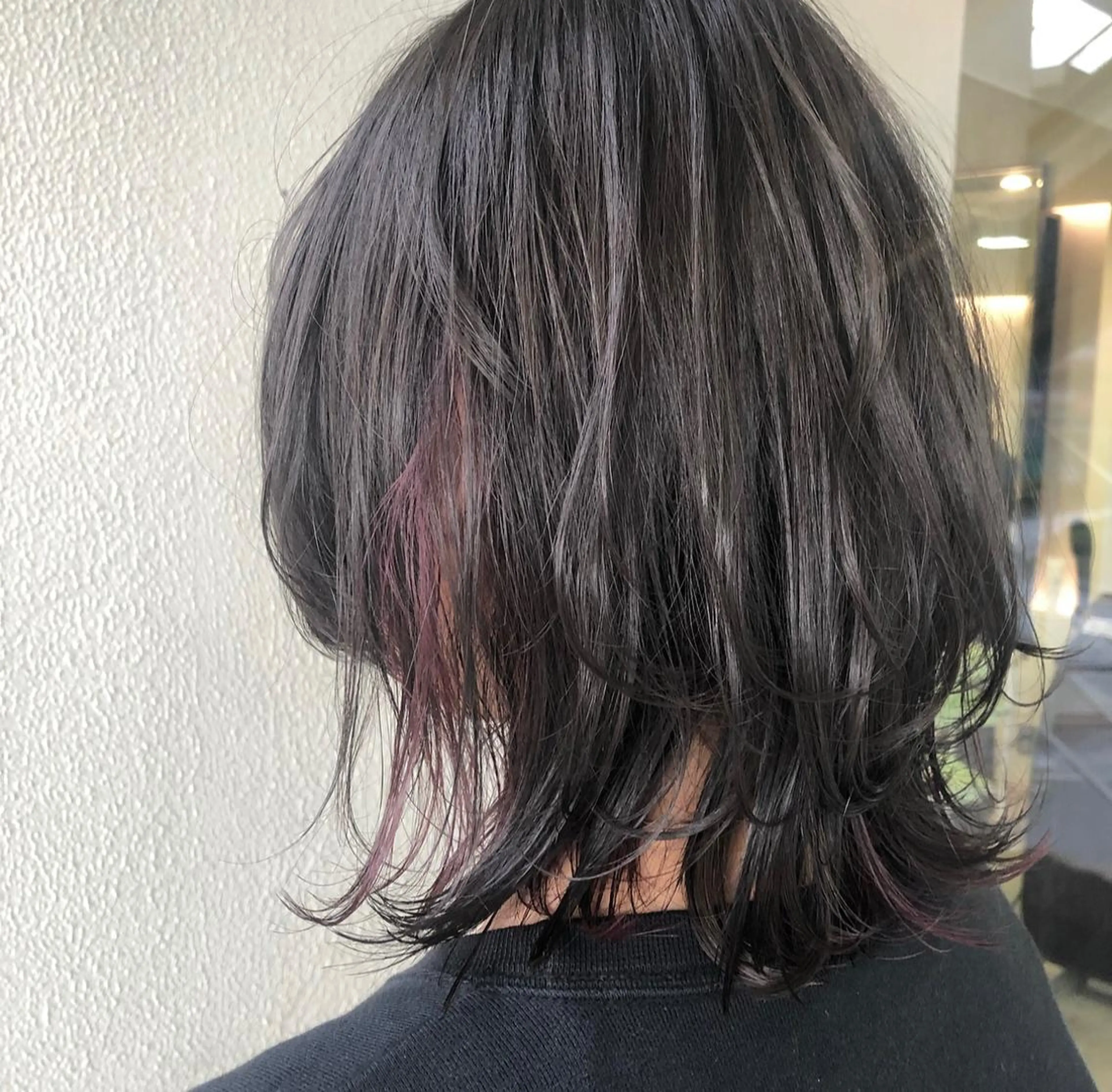 ミディアム ヘアカラー 小森 樹奈のヘアスタイル