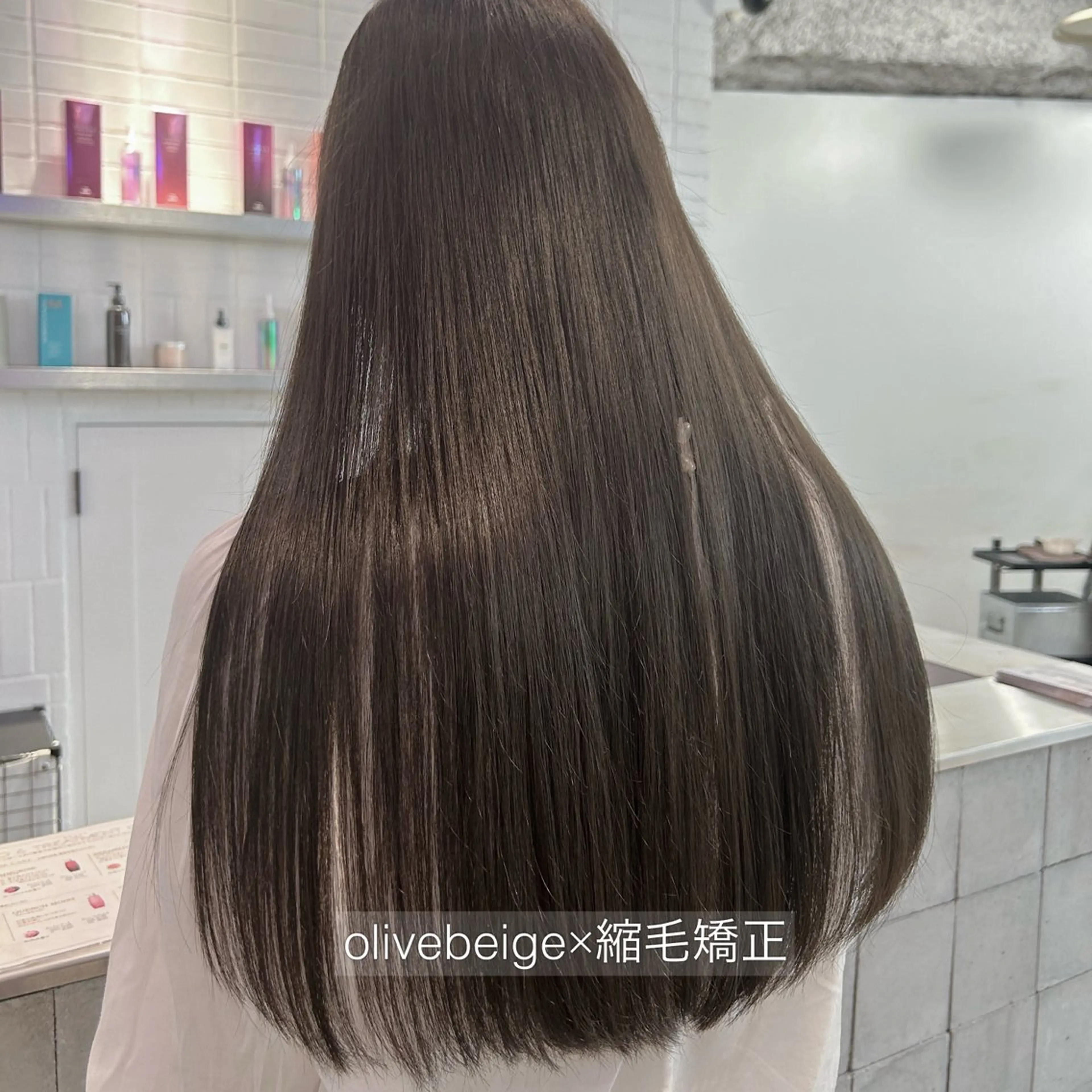 ロング カラー 透明感カラー 縮毛矯正 光透け髪🫧 moekaのヘアスタイル