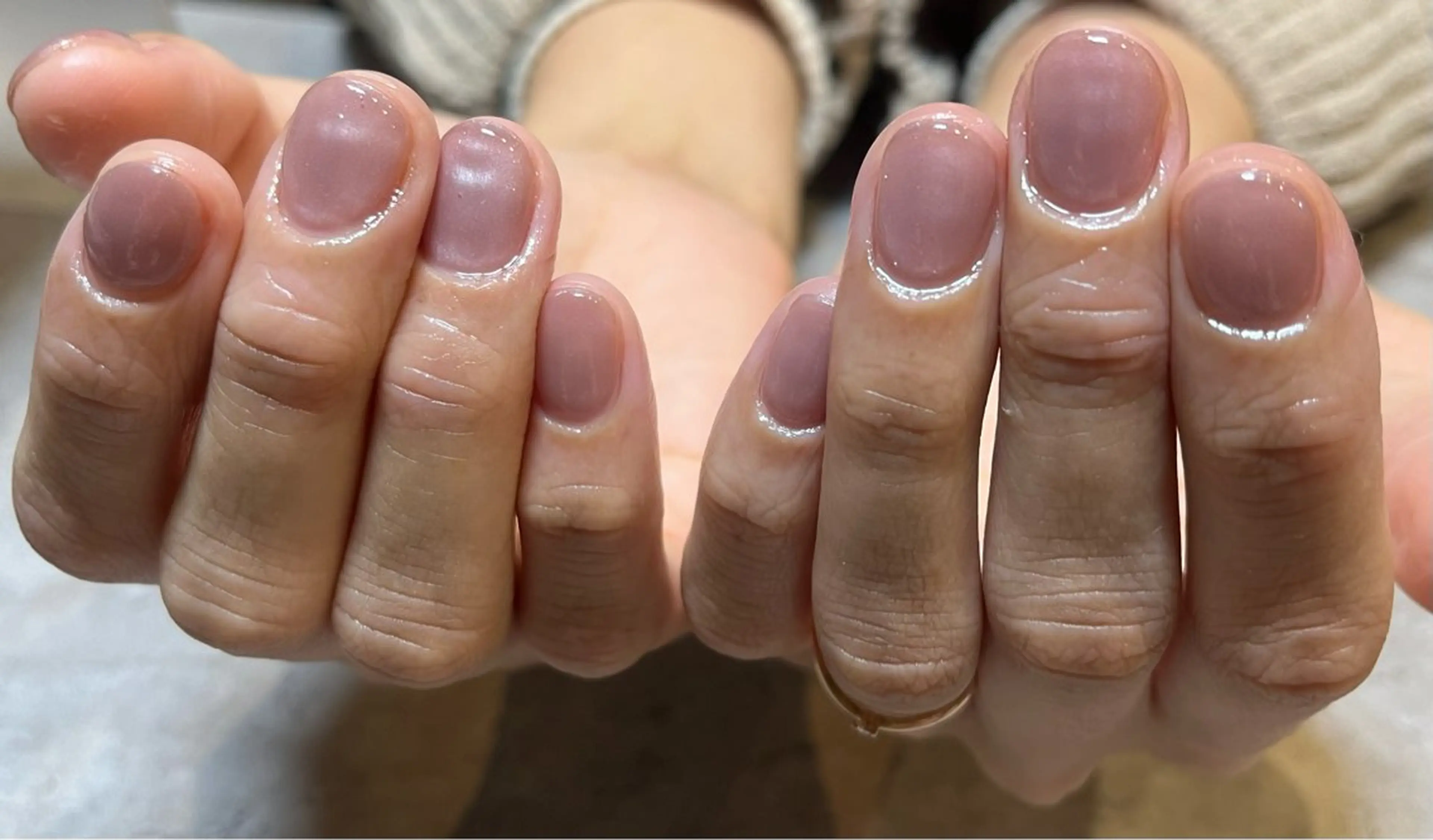 ネイル WHITE NAIL新潟店所属・koizumi risaのネイルデザイン