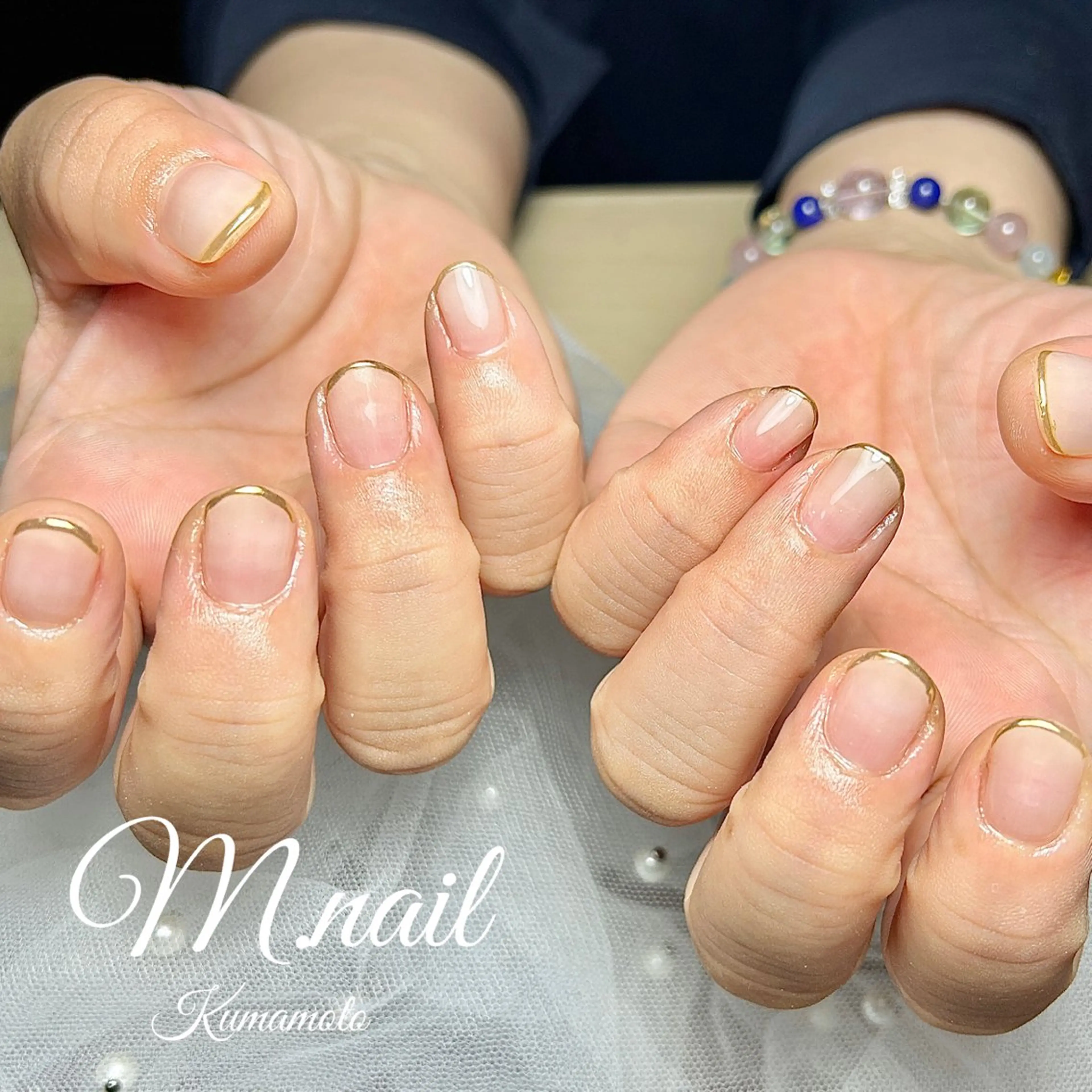 ネイル グラデーション ミラーネイル M. nailのネイルデザイン