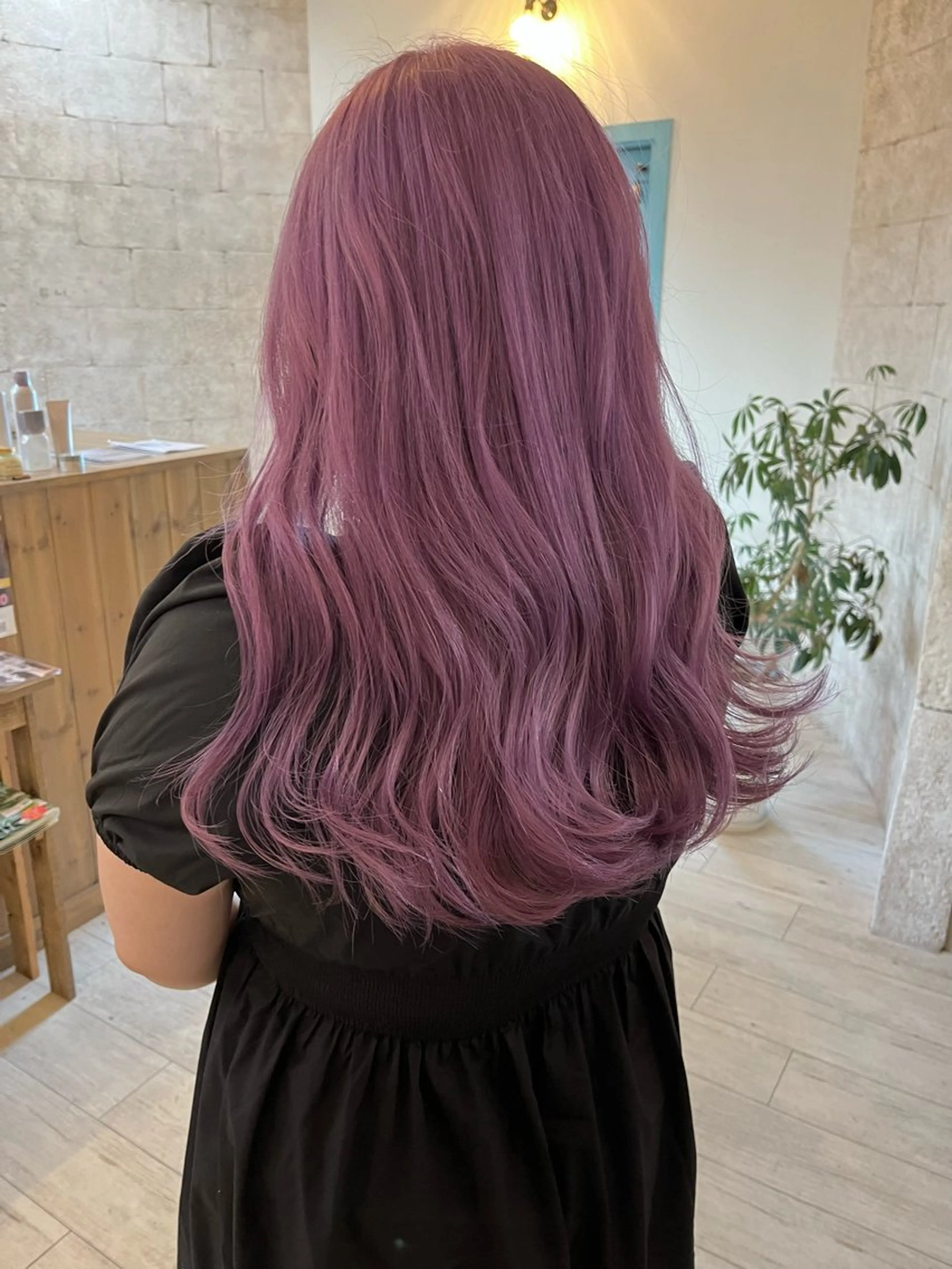 ロング カラー Agu hair time所属・time_ メラニーのヘアスタイル