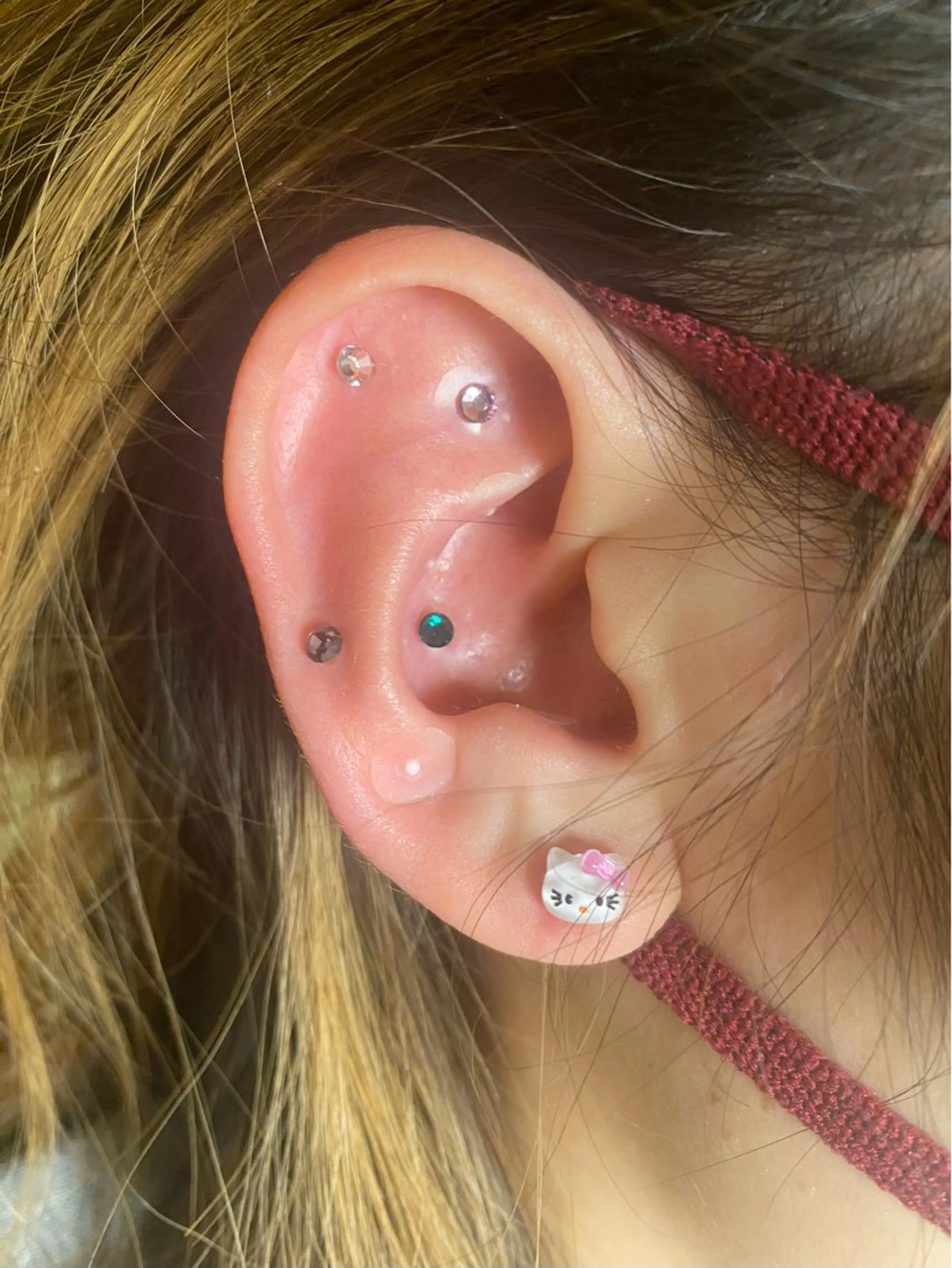 【初回限定】アロマ耳つぼジュエリー+耳、ヘッドマッサージの写真