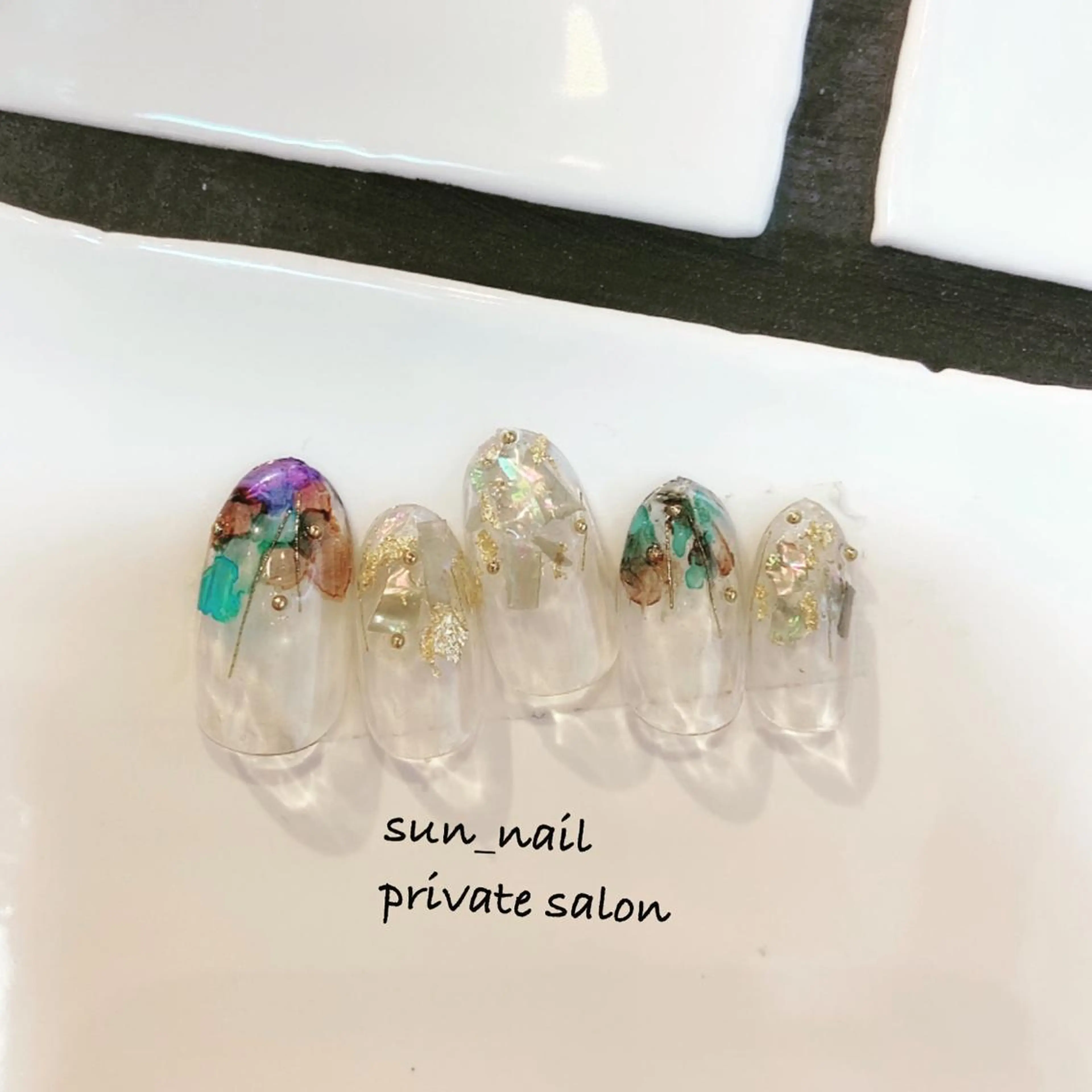 ネイル アートネイル ブラウン ジェルネイル ミラーネイル ニュアンスネイル . unffのネイルデザイン