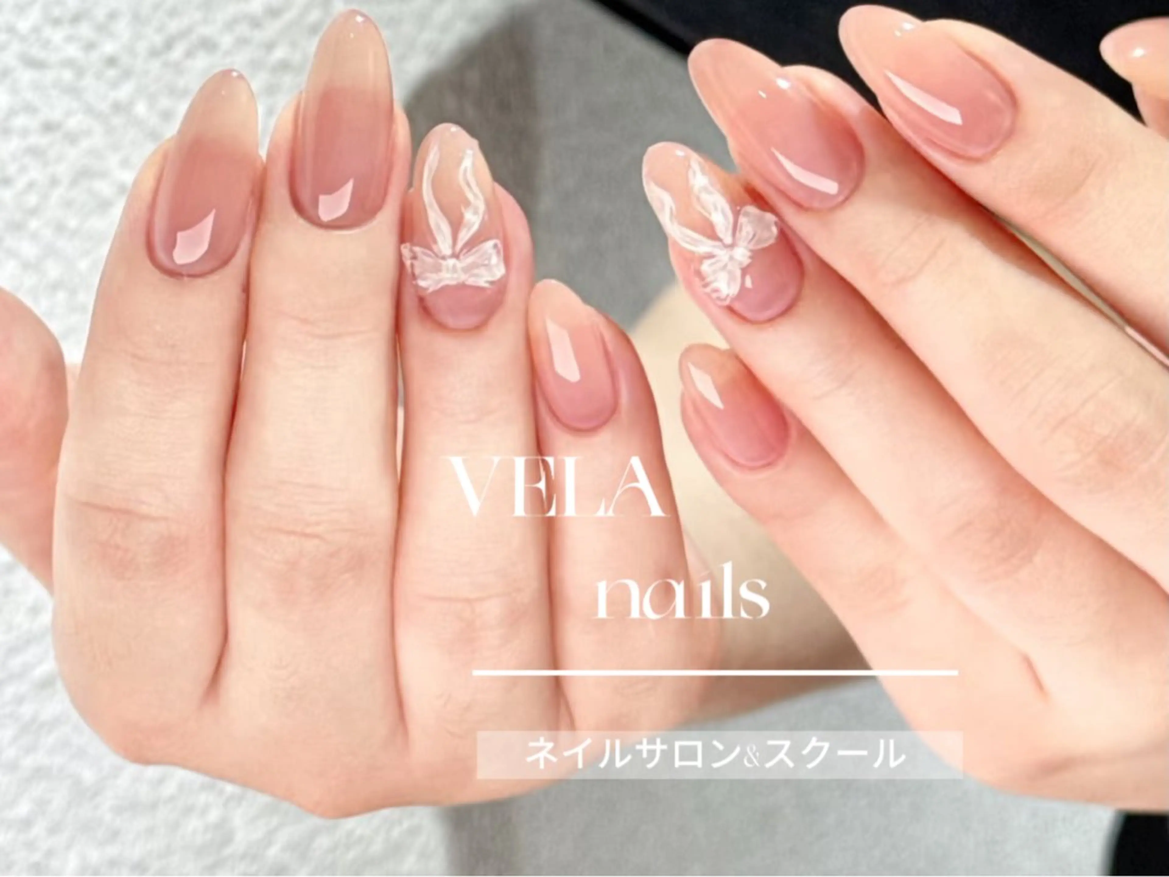 ワンカラーorラメグラデーション➕2本パーツつけ放題の写真