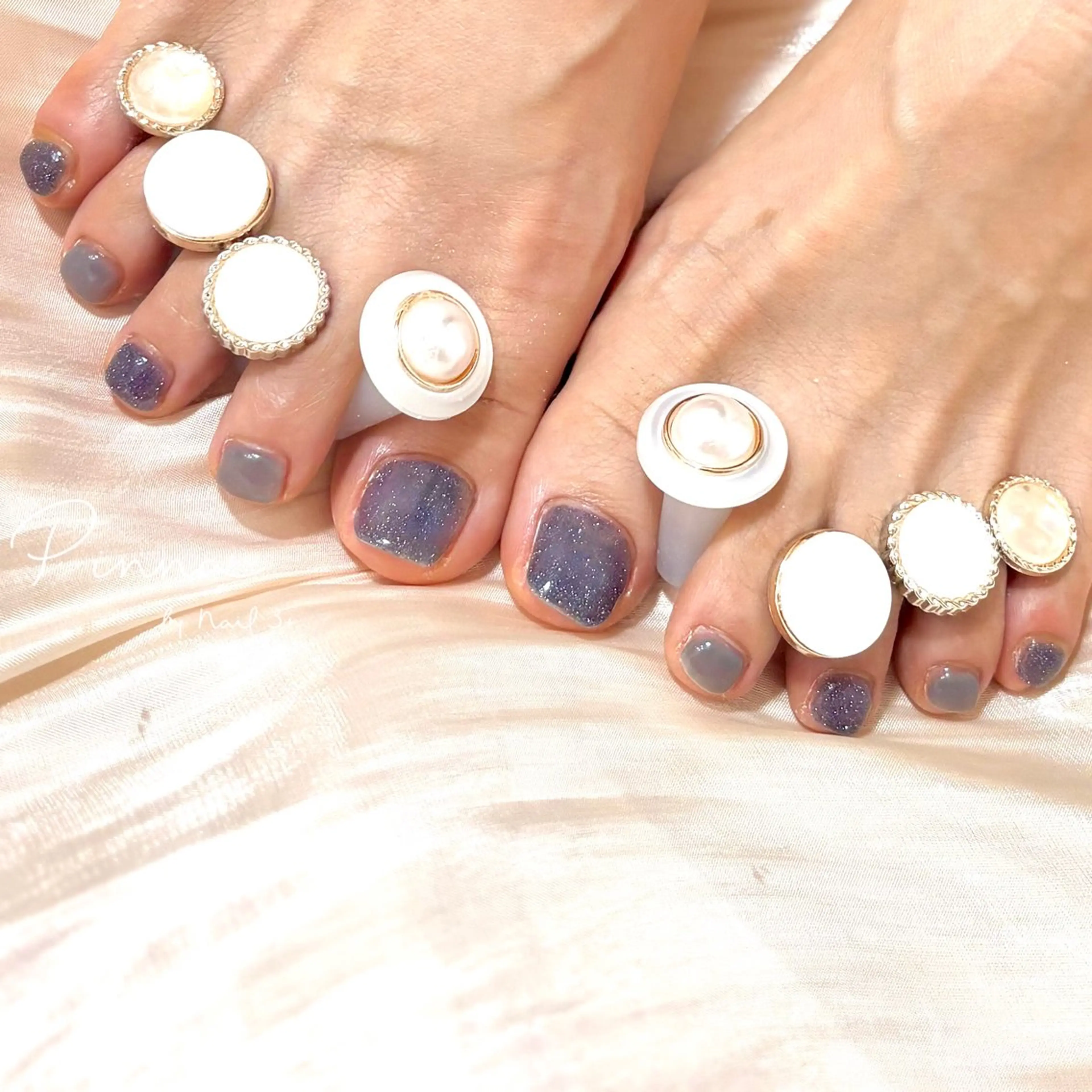 ネイル フラッシュネイル フットネイル Pinna by nail3+所属・Mayu 🌷🦋のネイルデザイン