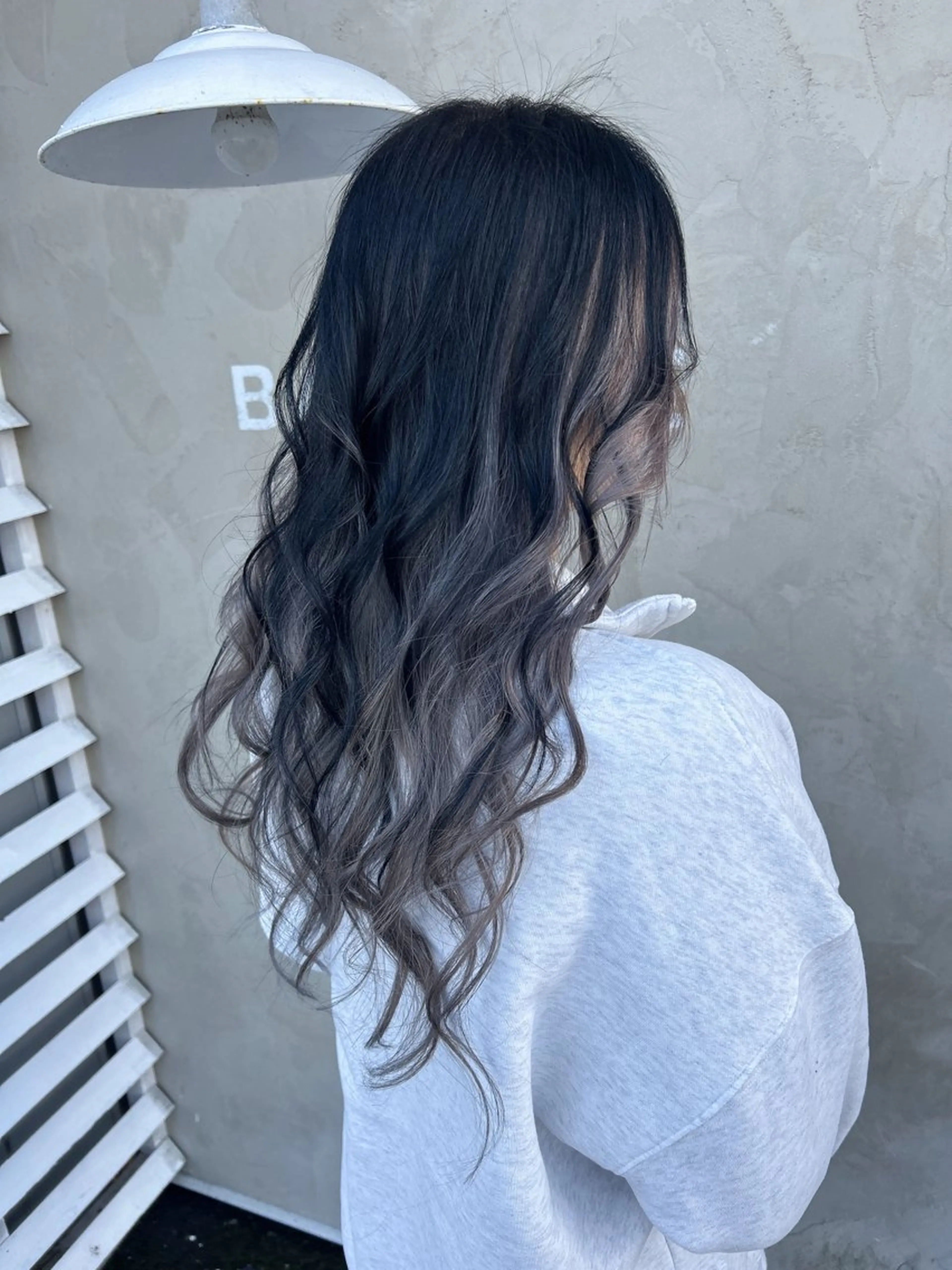 ミディアム カラー カット 縮毛矯正 トリートメント 伶風/デザインカット /ボブ/透明感カラーのヘアスタイル