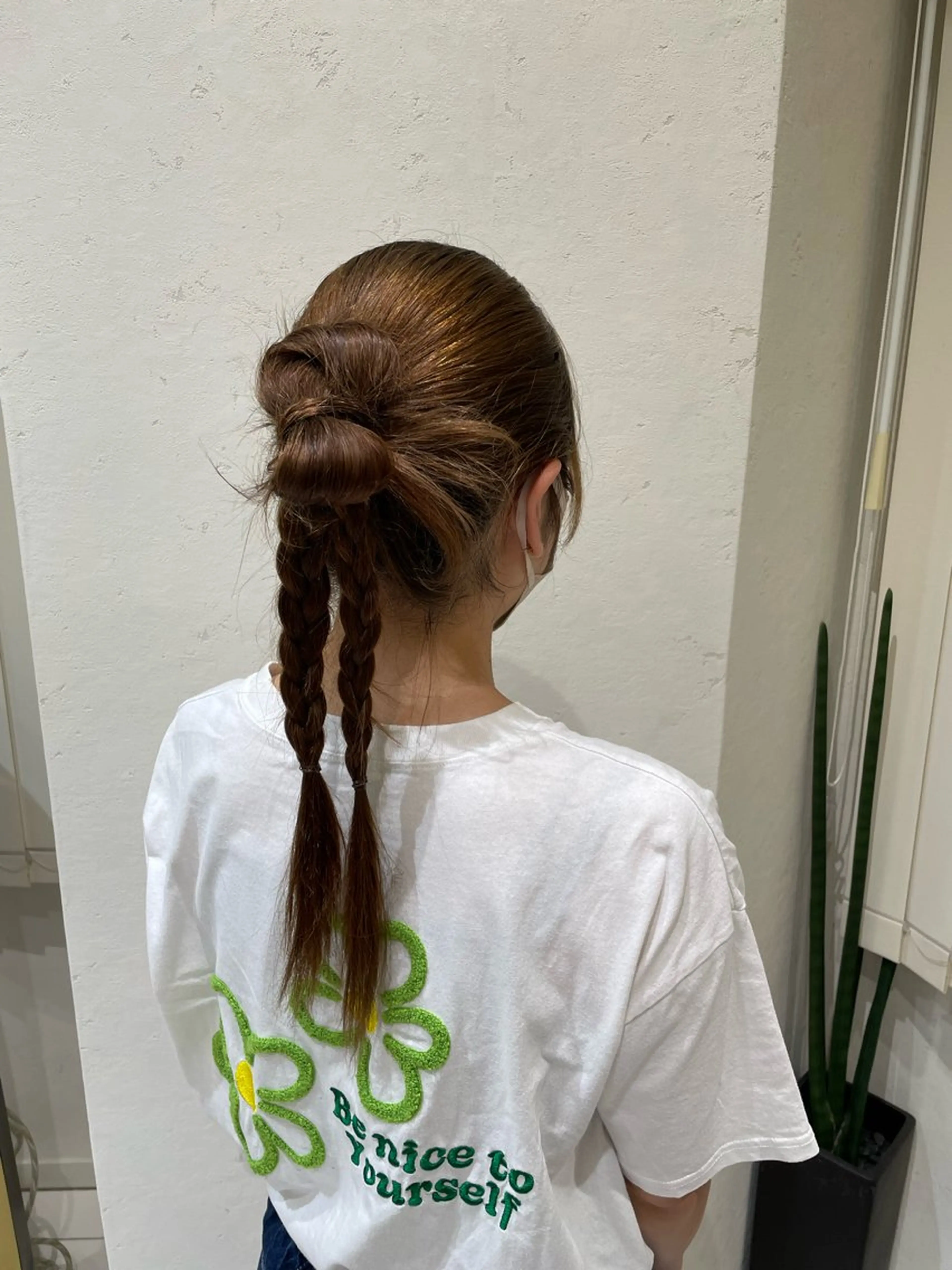 ヘアアレンジ ヘアセット 透明感カラー×ヘア アレンジ🪽しおりのヘアスタイル