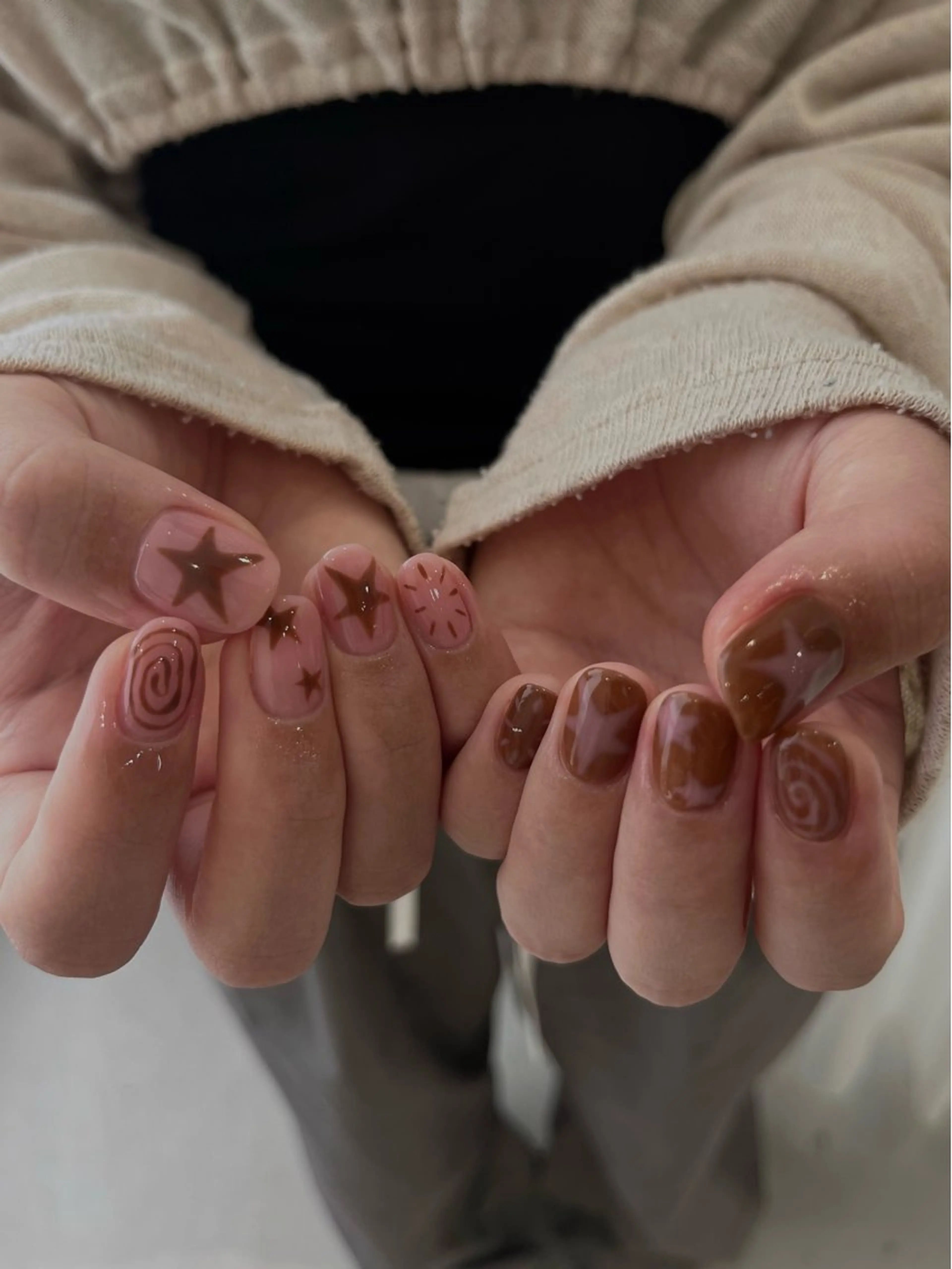 ネイル LETTER_& SAKIのネイルデザイン