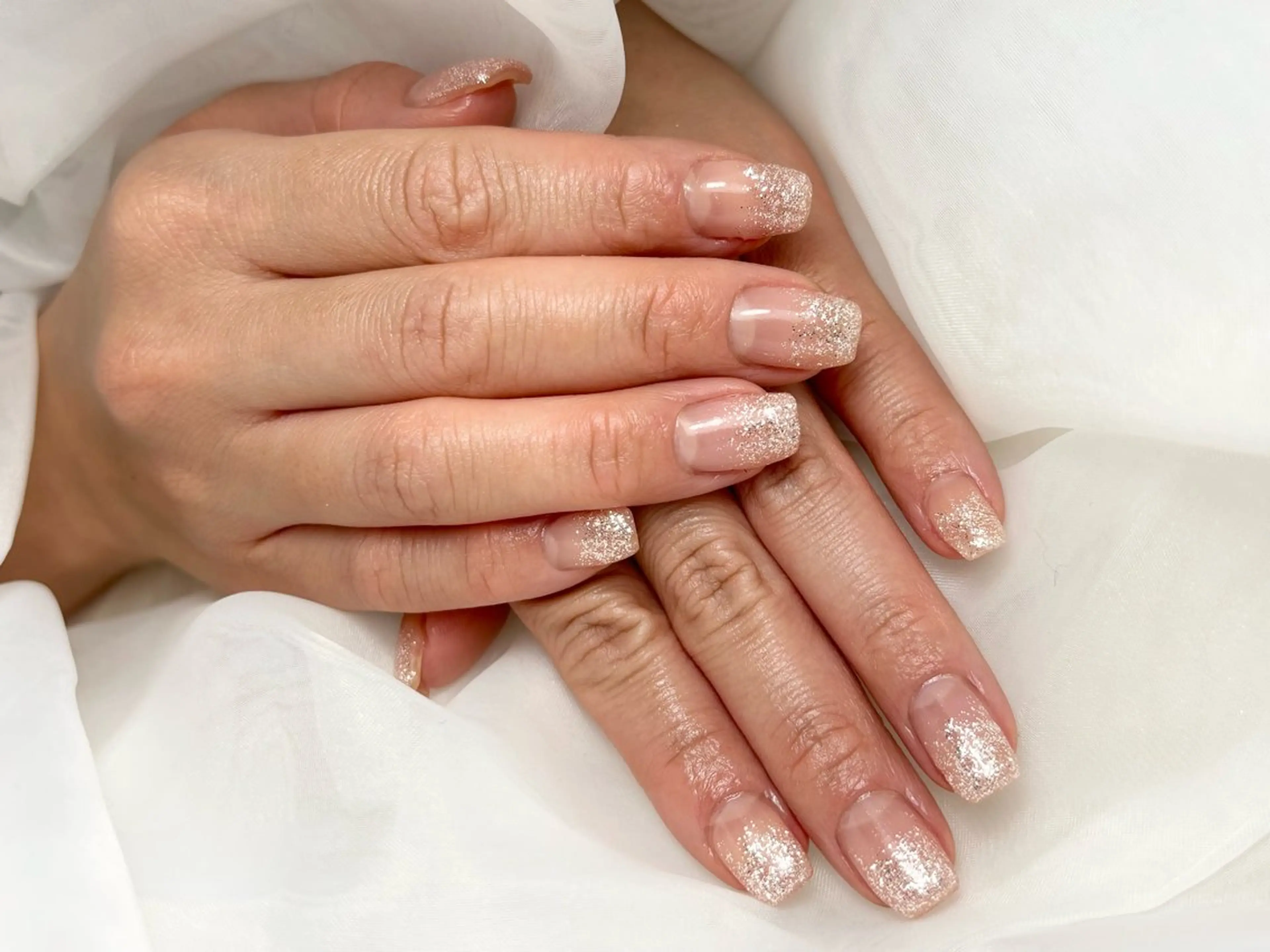 ネイル ラメ(グリッター) ラメグラデーション ハンドネイル MIKA ♡のネイルデザイン