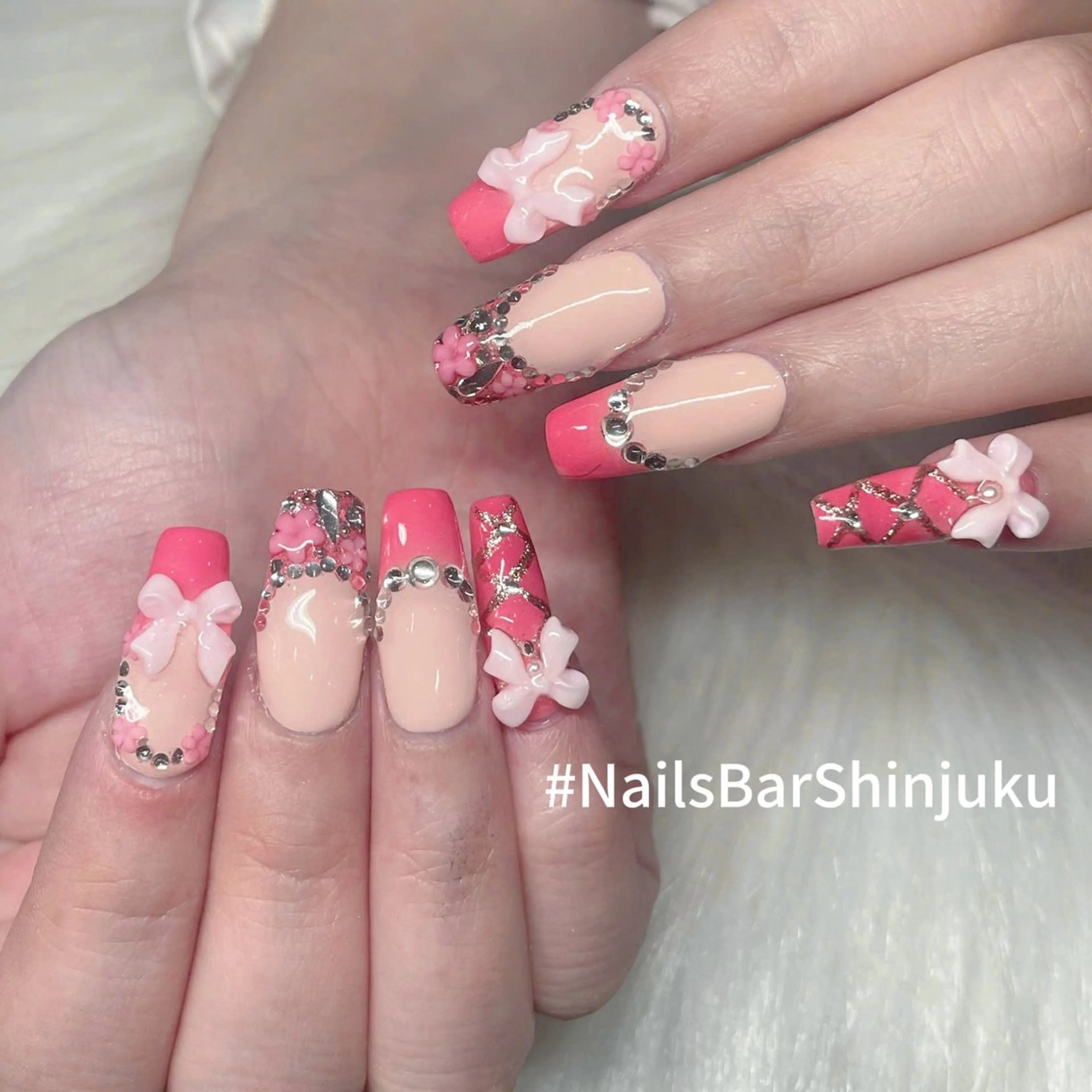ネイル NAILS BAR SHINJUKUのネイルデザイン