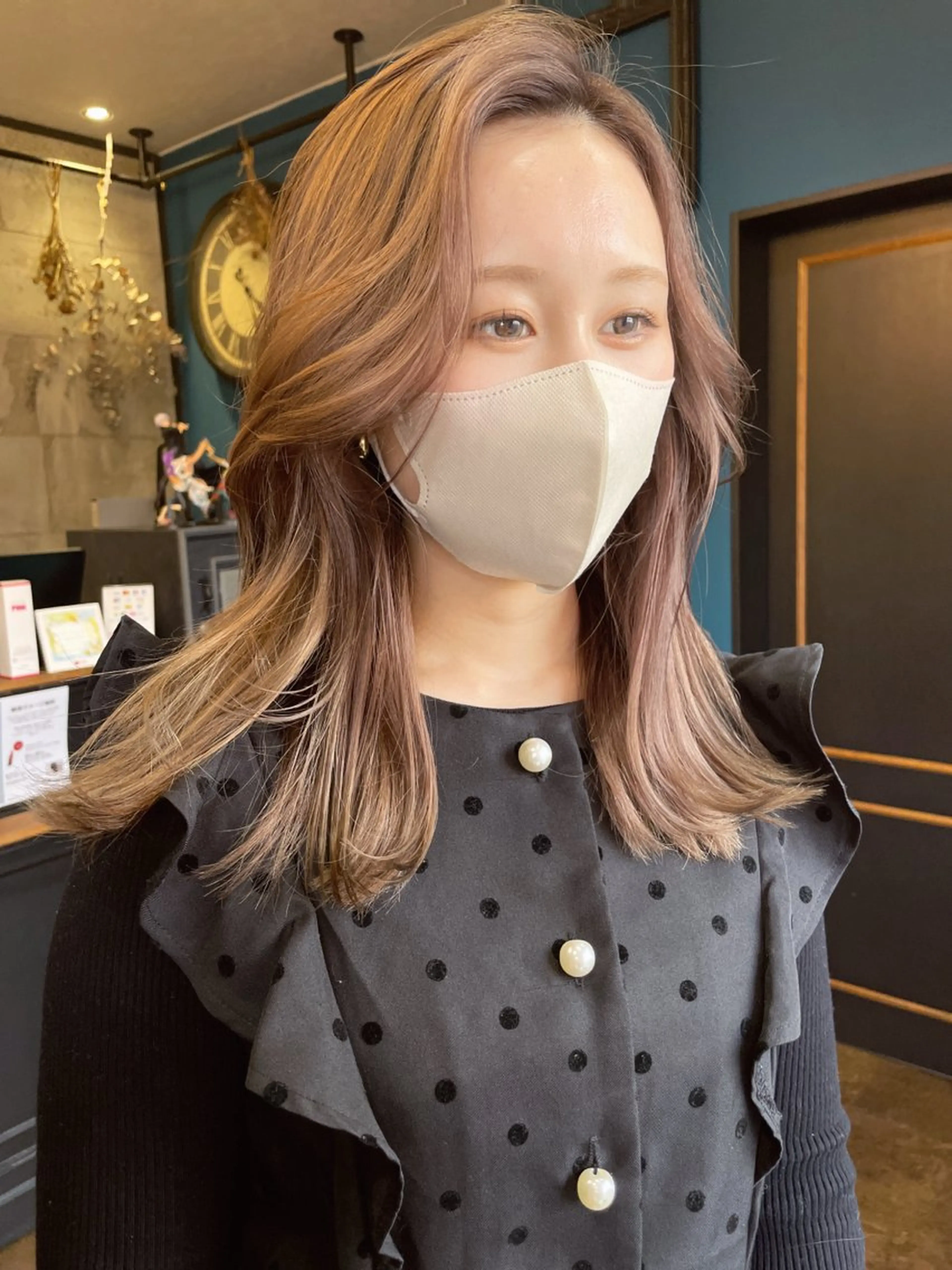 セミロング JIEN MIUのヘアスタイル