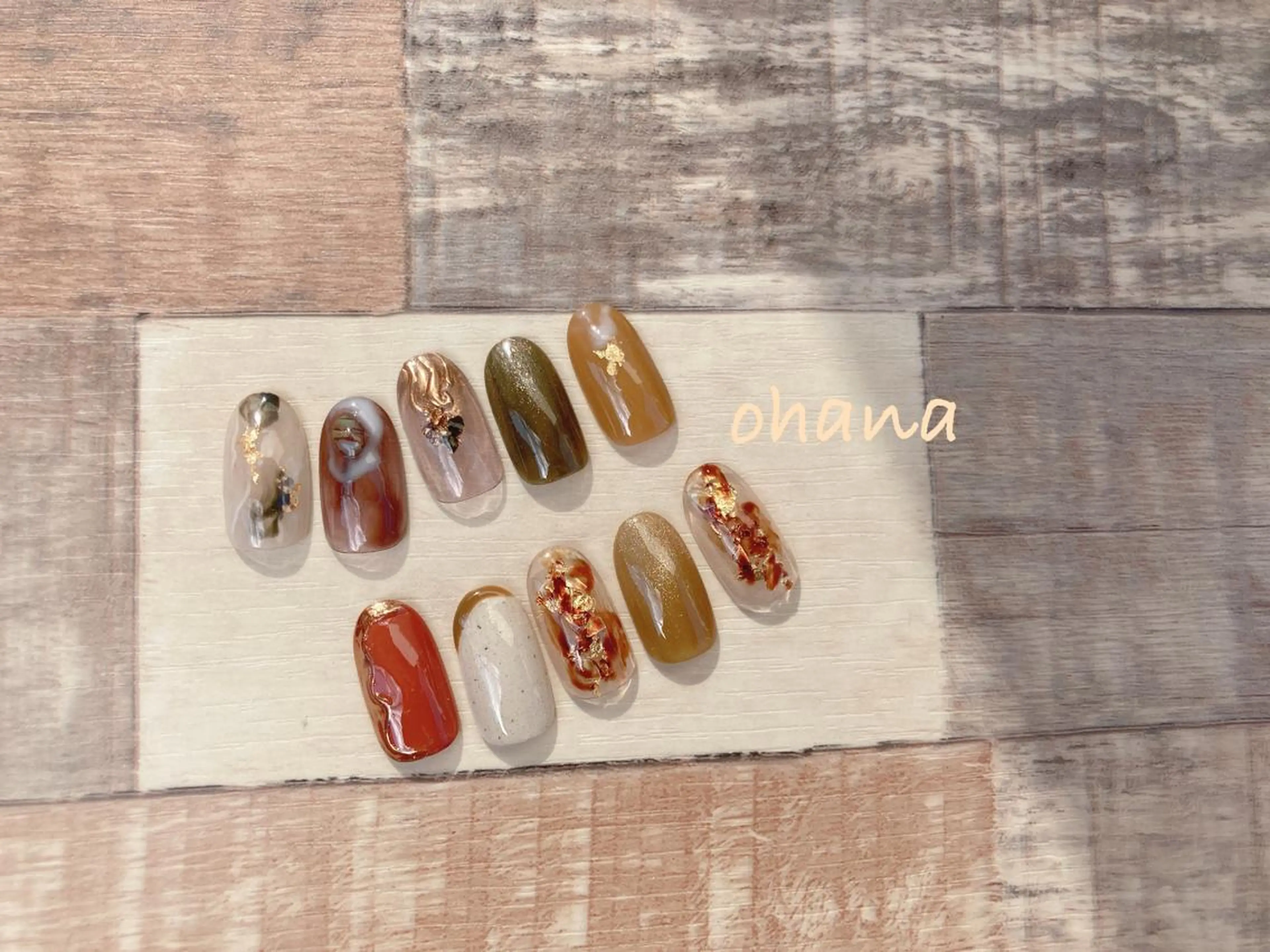 ネイル オーロラネイル べっ甲ネイル ボルドー 長さ出し フットネイル nailroom  OHANA所属・nailroom OHANA🌴のネイルデザイン