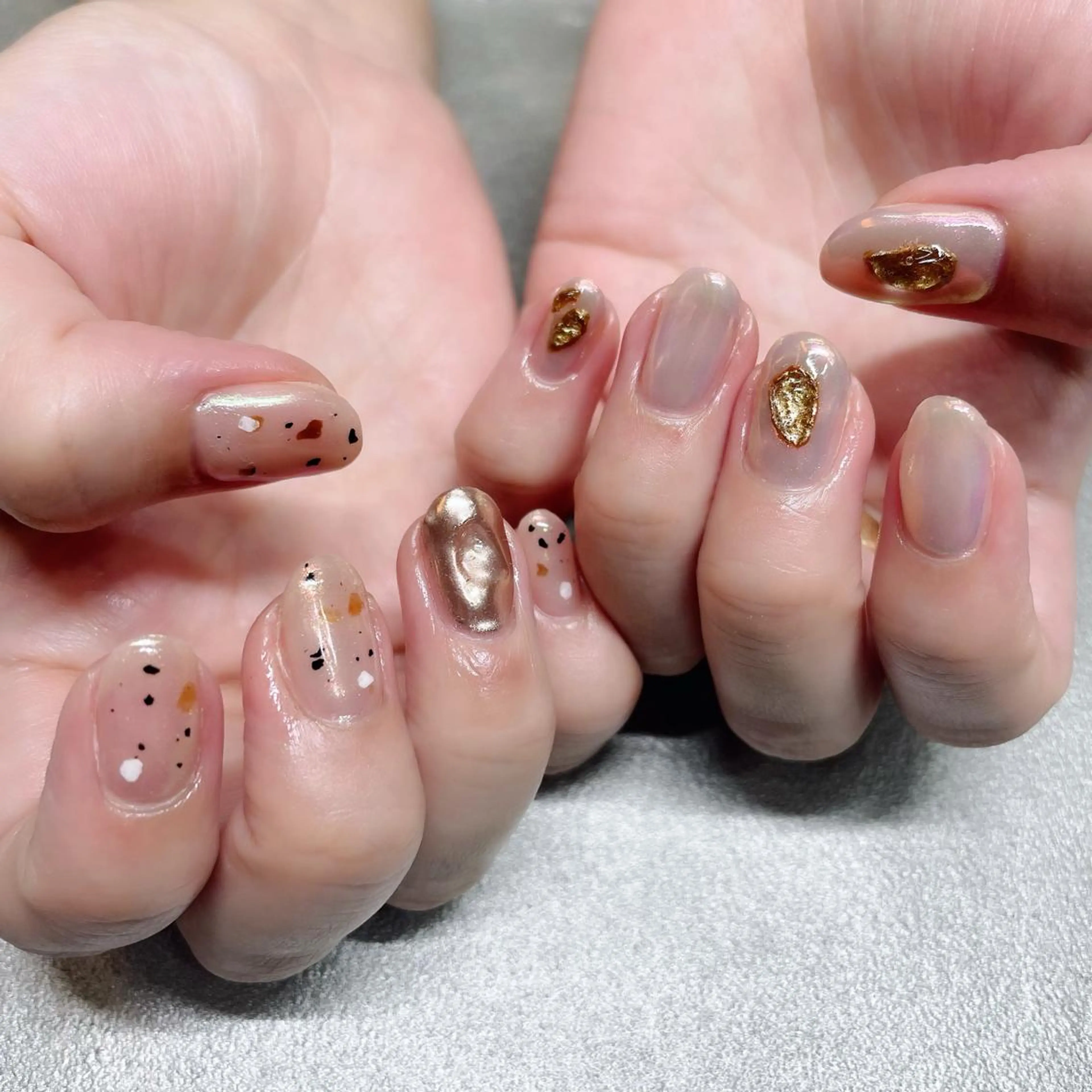 ネイル ハンドネイル VOLLMOND nailのネイルデザイン