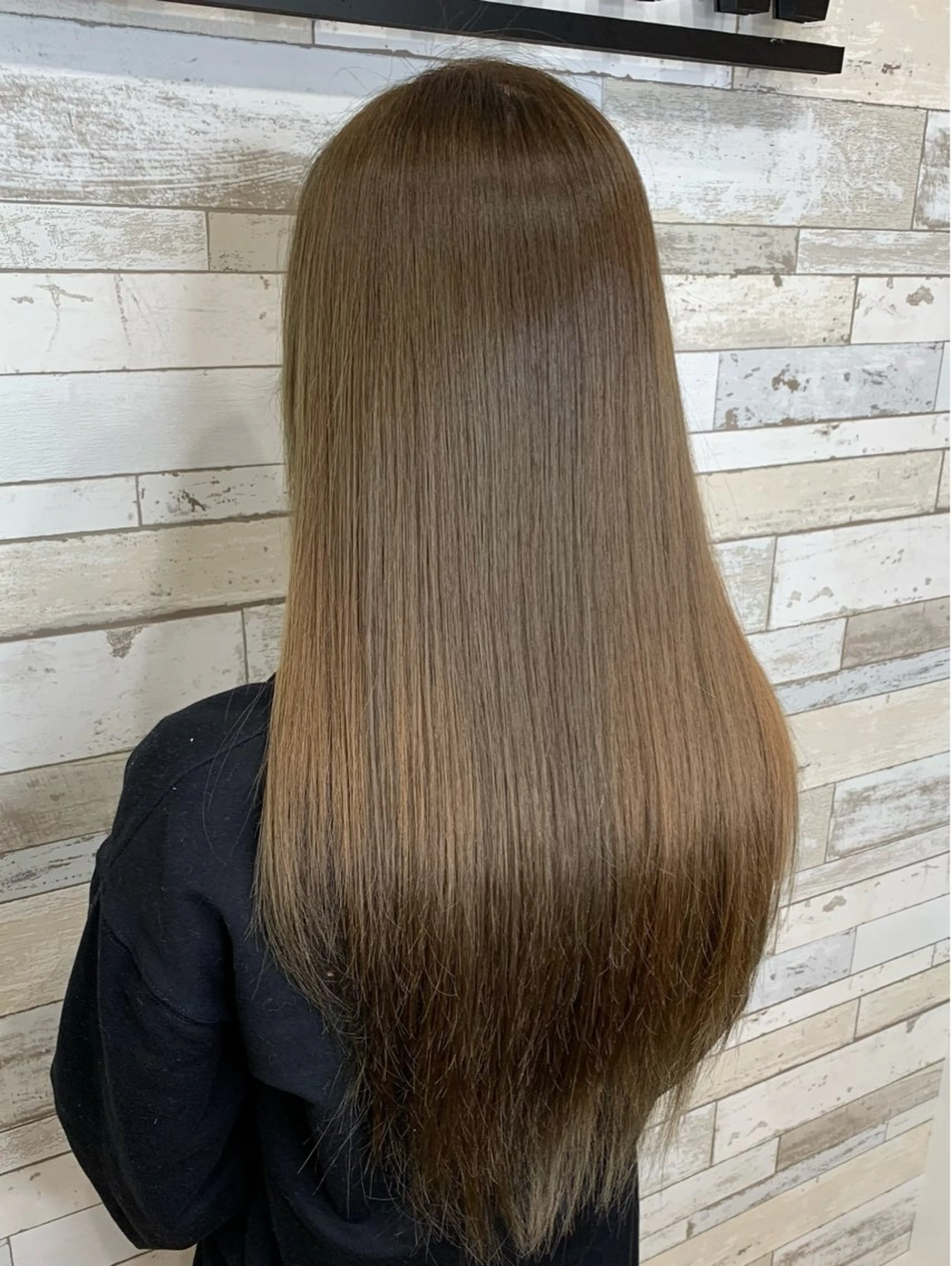 ハイトーン✨艶髪💘 💘 AYANO💘のヘアスタイル