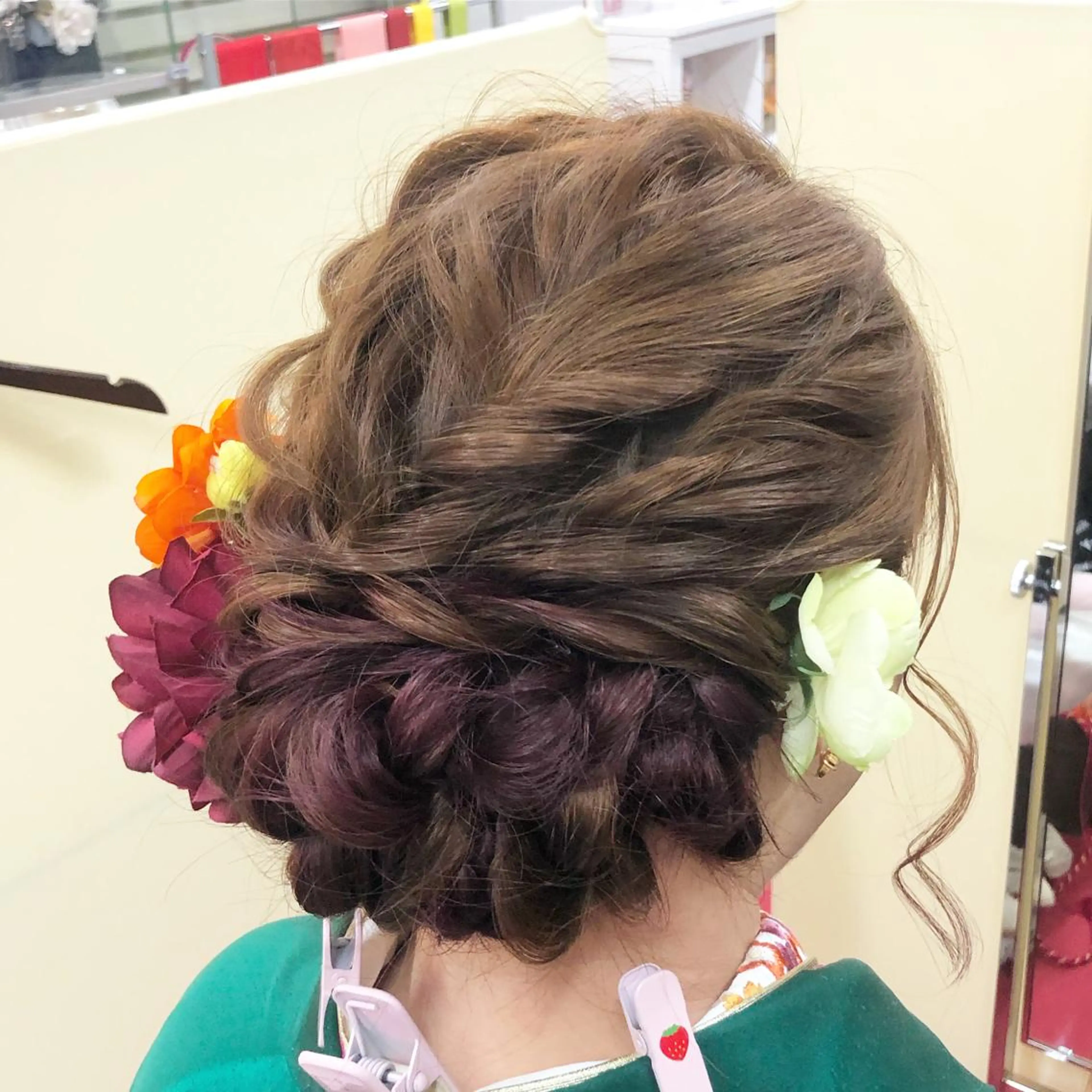 ロング ヘアアレンジ 【GO TODAY SHAiRE SALON 心斎橋Edel店】所属・高橋 香澄のヘアスタイル