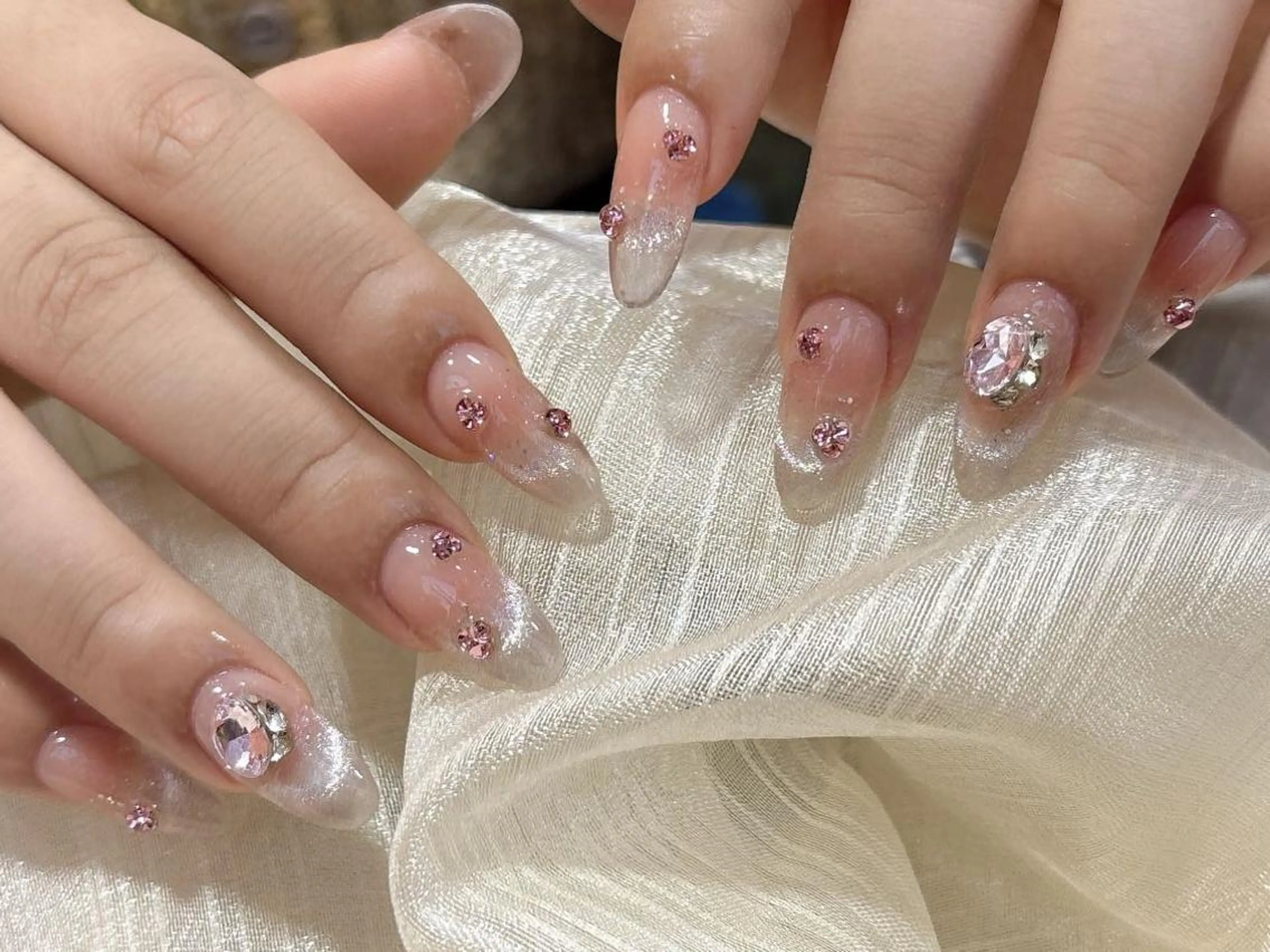 ネイル ジェルネイル ミディアムネイル ピンク シンプルネイル 春ネイル ハンドネイル ハンドケア Merit メリット_のネイルデザイン