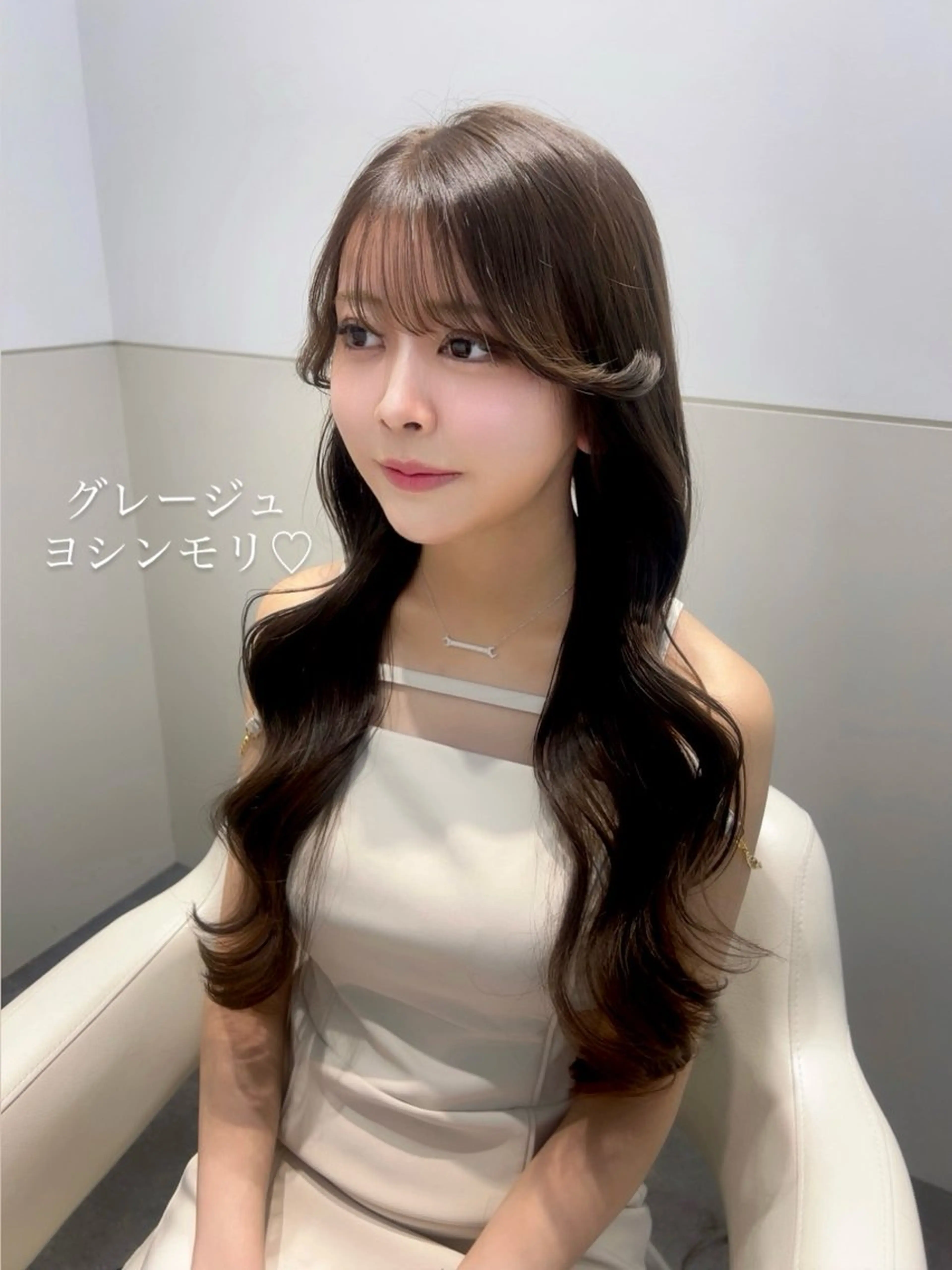 ロング カラー グレージュ ヨシンモリ レイヤーカット カット ヘアカラー トリートメント 🩷韓国ヘア/ミディ アム🩷Maikaのヘアスタイル