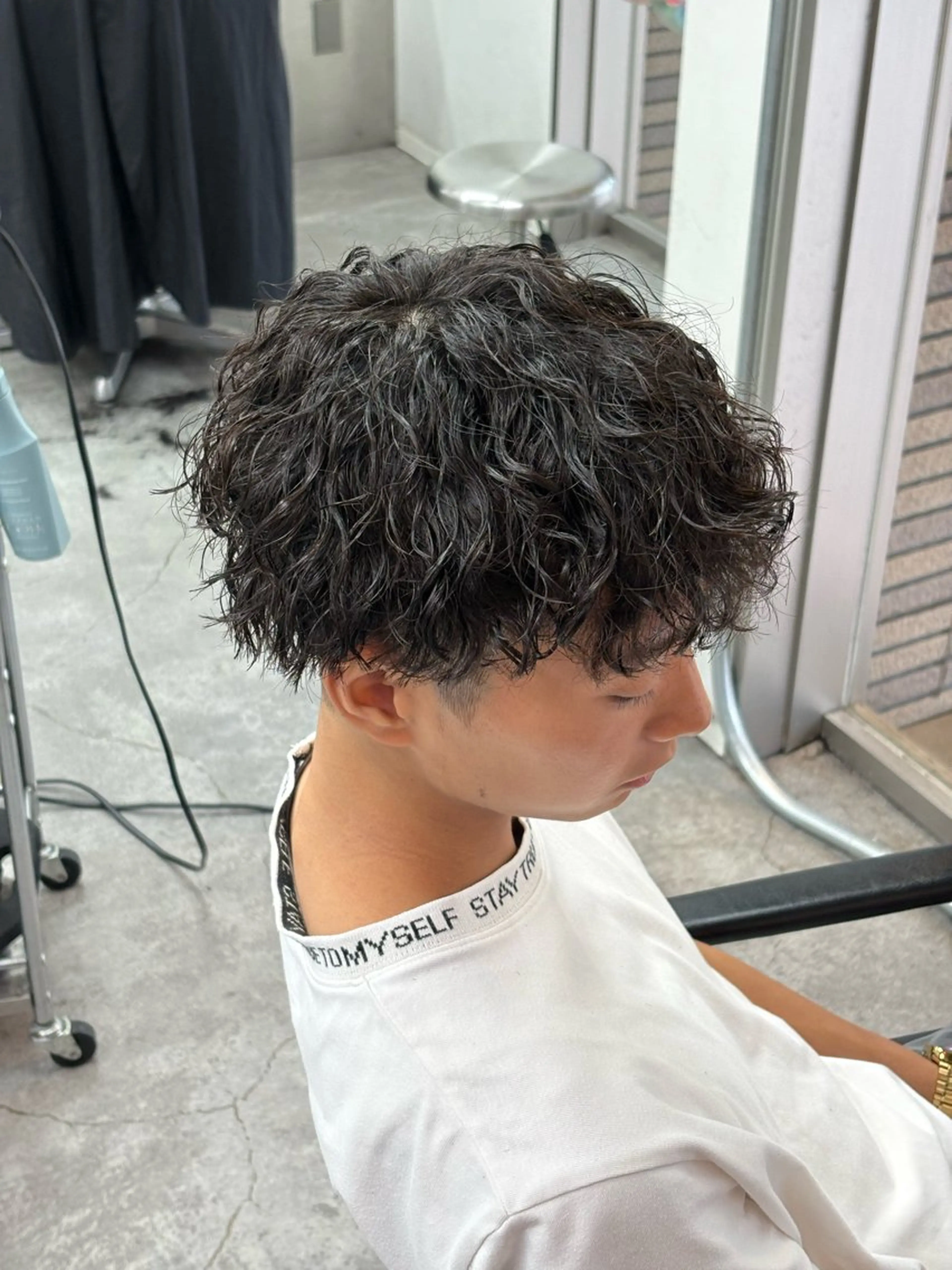 ミディアム カラー パーマ メンズ カット パーマ トリートメント ヘアセット メンズパーマ特化 🔥韓国ヘア職人🔥のヘアスタイル