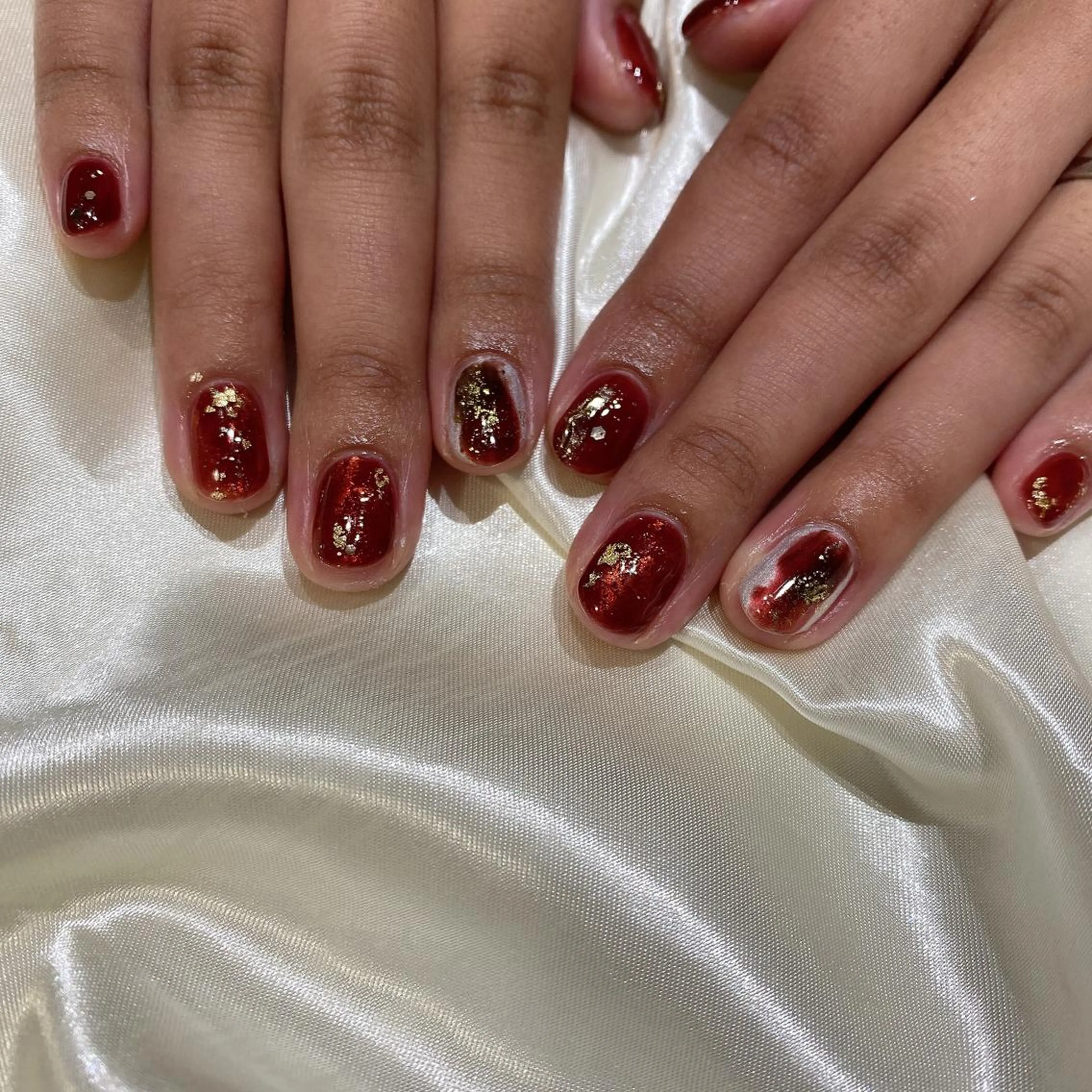 ネイル ハンドネイル 西岡 杏のネイルデザイン