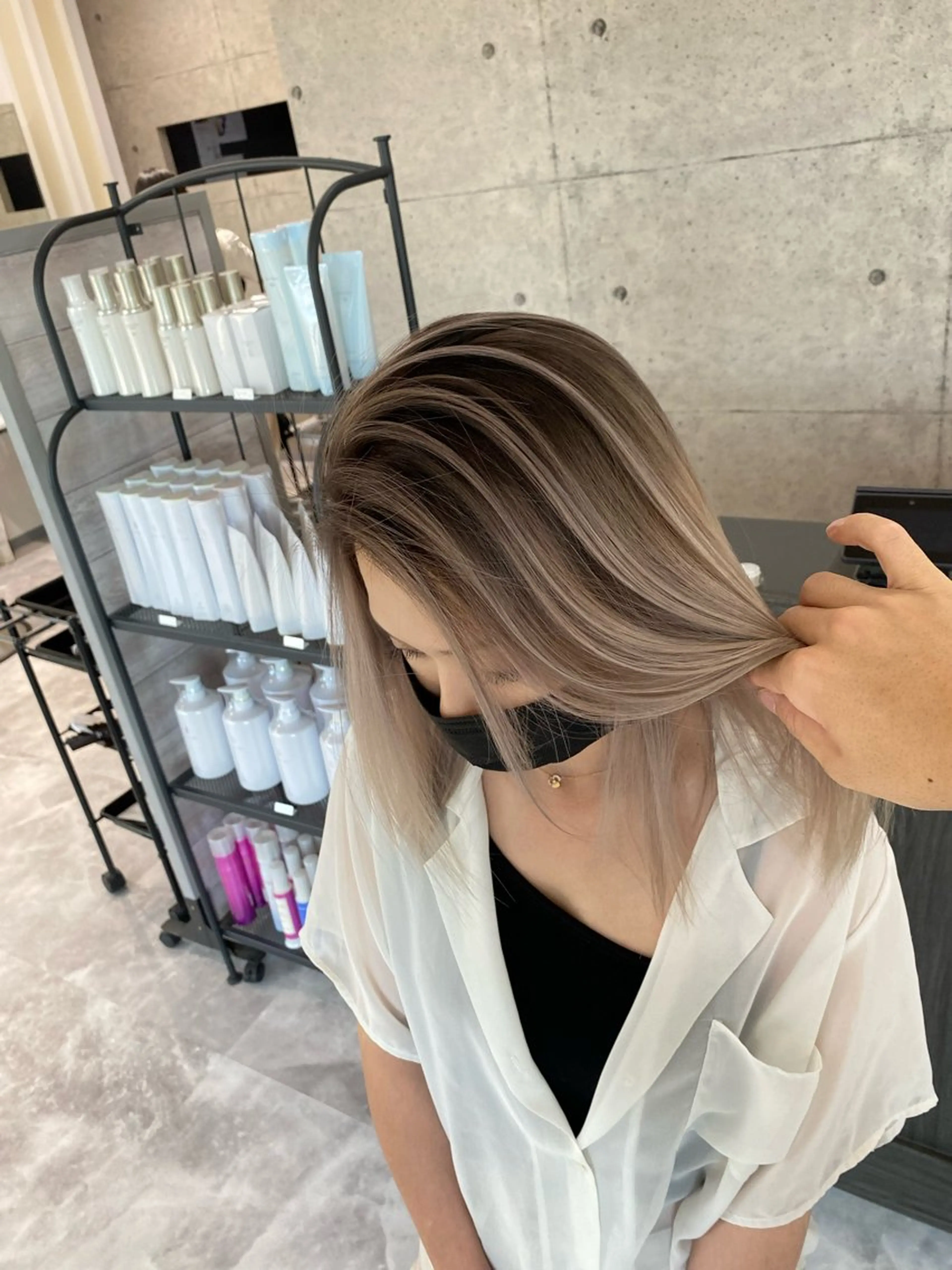 ロング カラー ヘアアレンジ ショートボブ アディクシーカラー ブリーチ ケアブリーチ ダブルカラー SUZU/岡山/矯正 ブリーチ/レイヤーのヘアスタイル