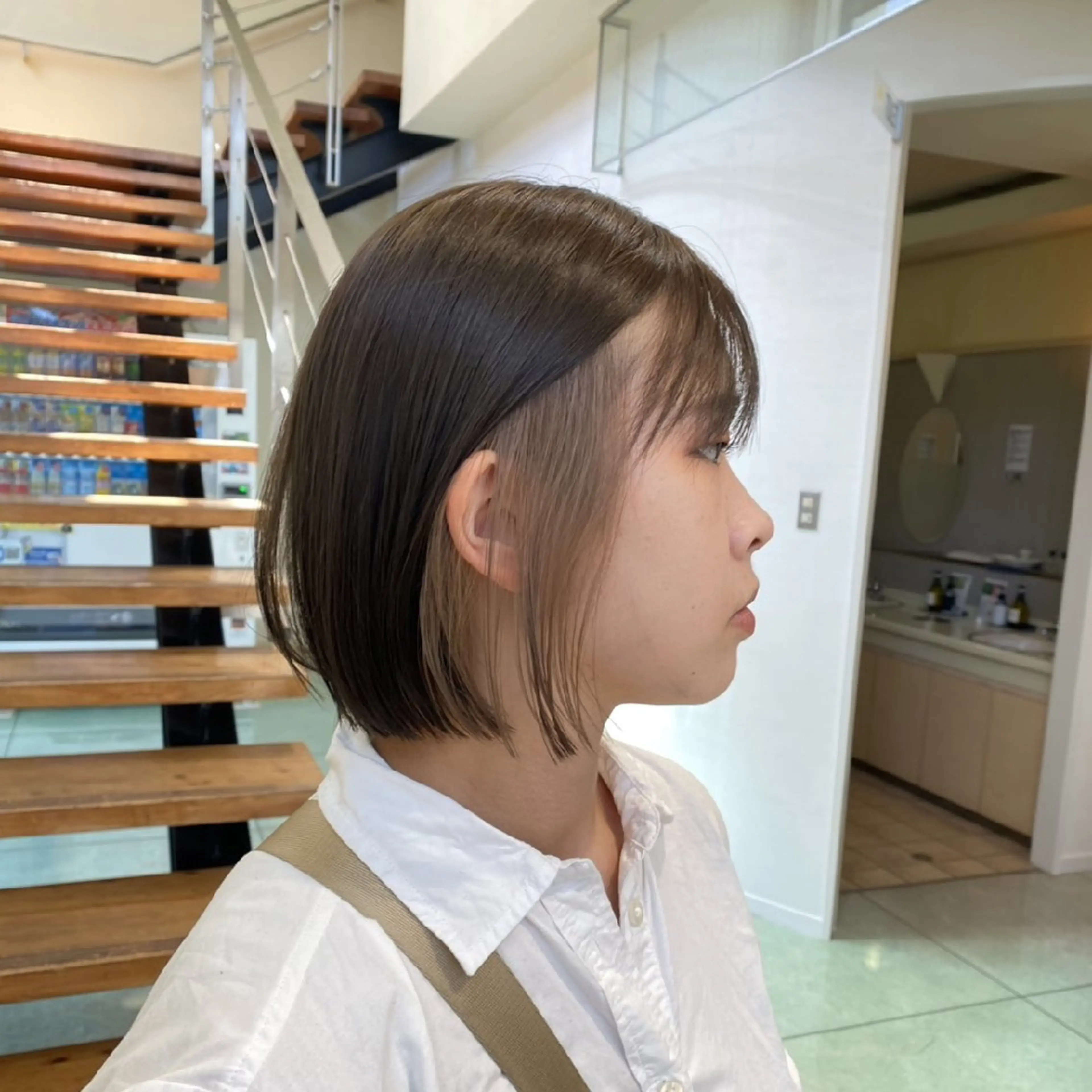 ミディアム カラー 透明感カラー グレージュ インナーカラー 安達まい/ インナーカラー◎のヘアスタイル