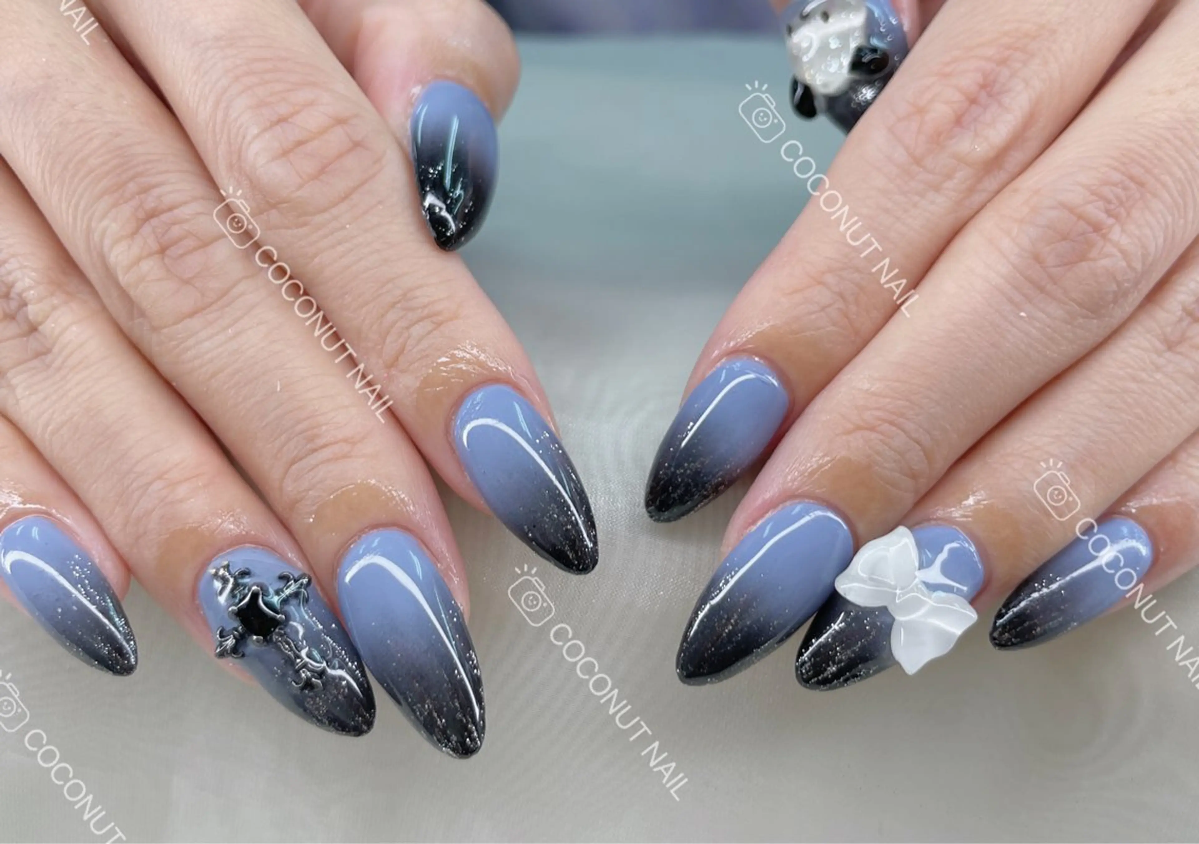 ネイル べっ甲ネイル フレンチネイル キラキラネイル マグネットネイル 大理石ネイル(マーブル) ハンドネイル 神田 ココナッツのネイルデザイン