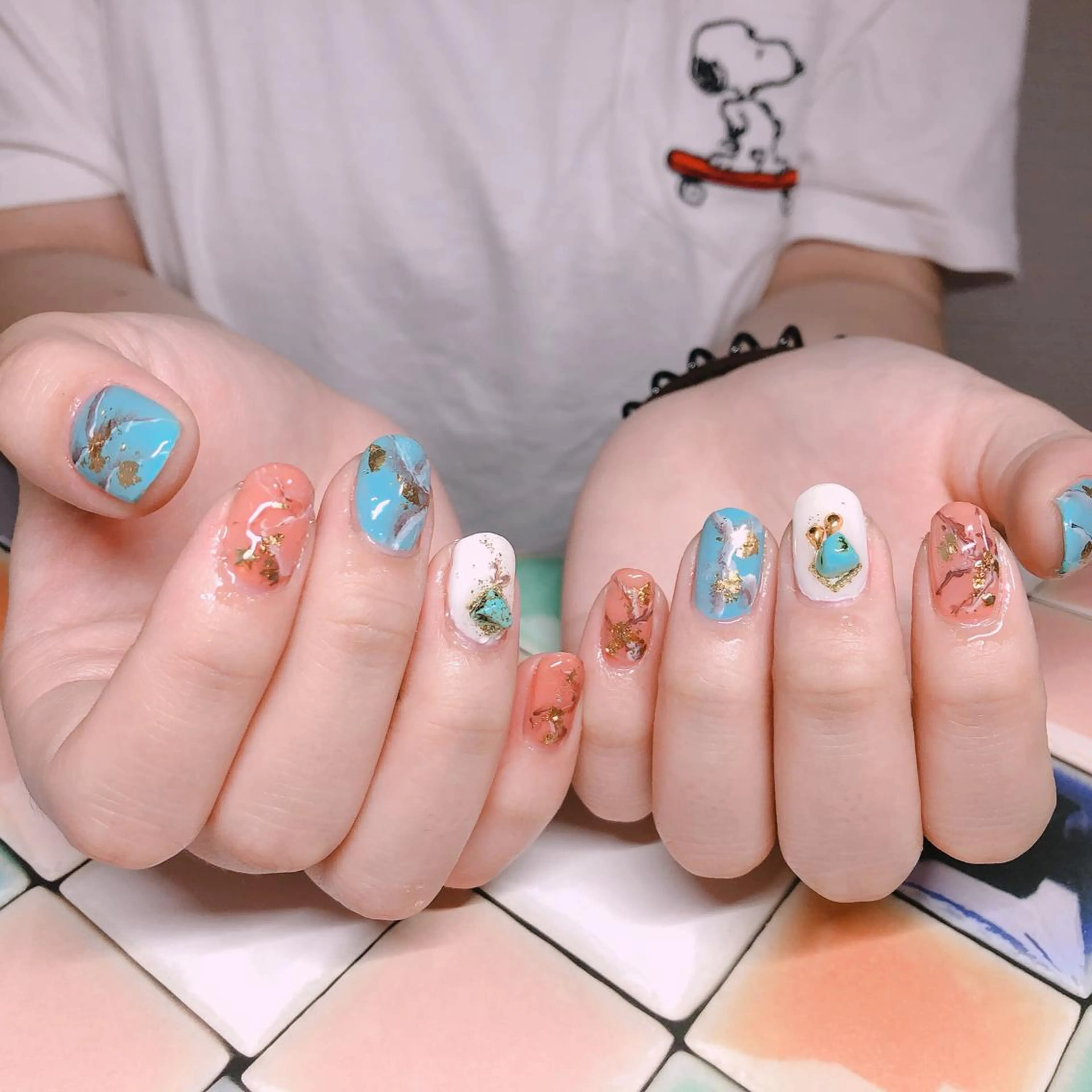 ネイル 持ち込み 奥園 良恵のネイルデザイン