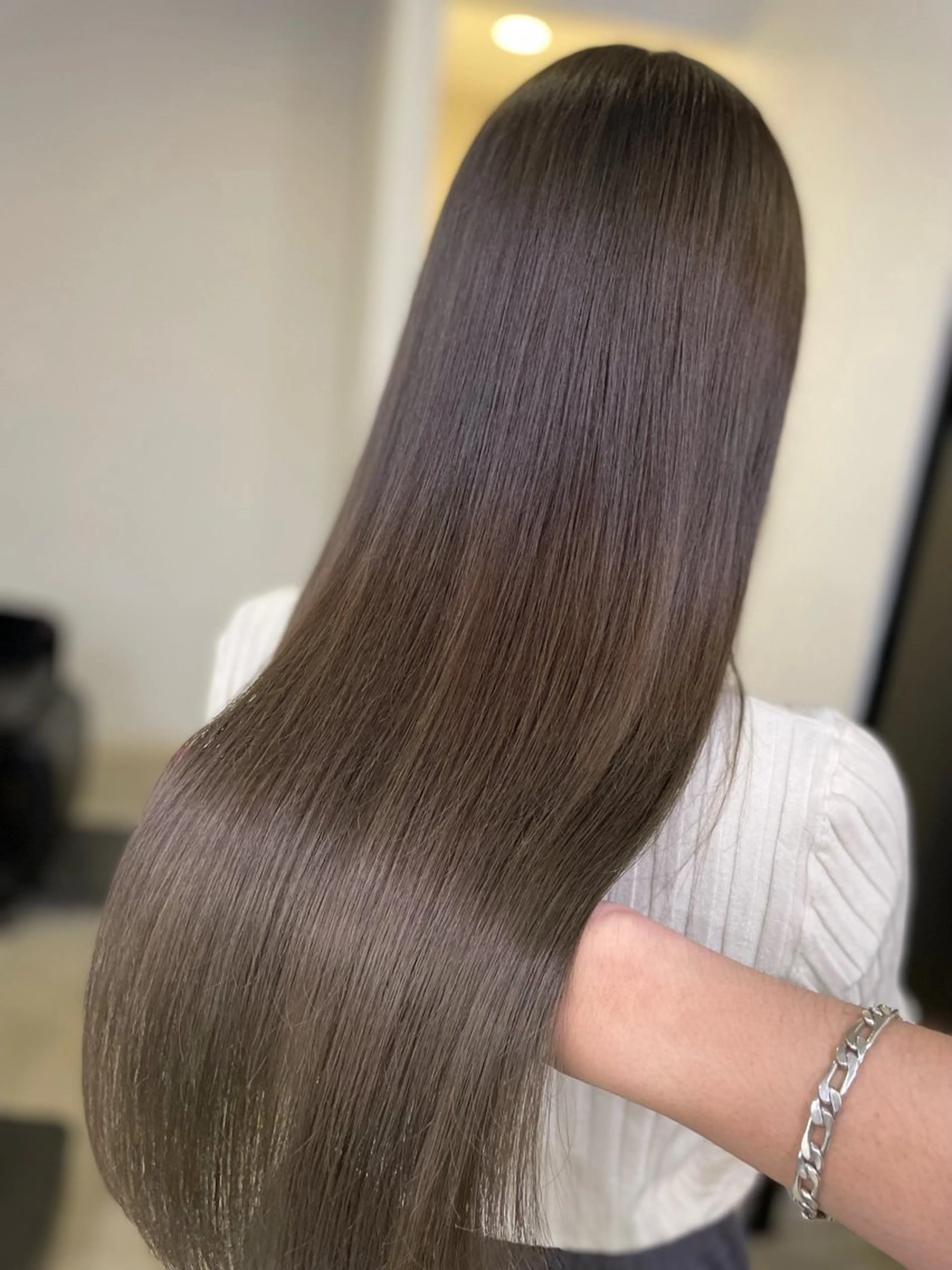 ロング カラー ブリーチ グレージュ 髪質改善 トリートメント トリートメント BANK'S hair所属・💐ケラチン 髪質改善寺坂雄飛💐のヘアスタイル