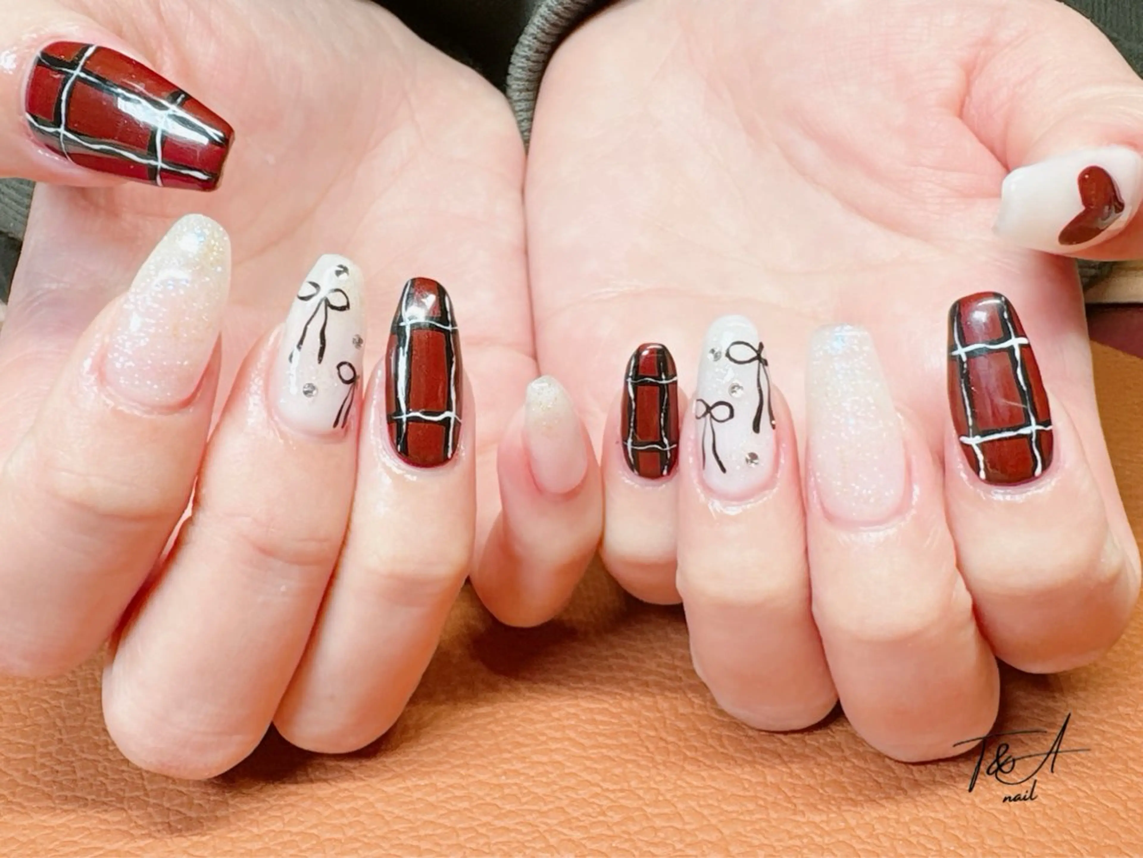 ネイル ジェルネイル リボン スカルプネイル 夏ネイル ハンドネイル T&A nailのネイルデザイン