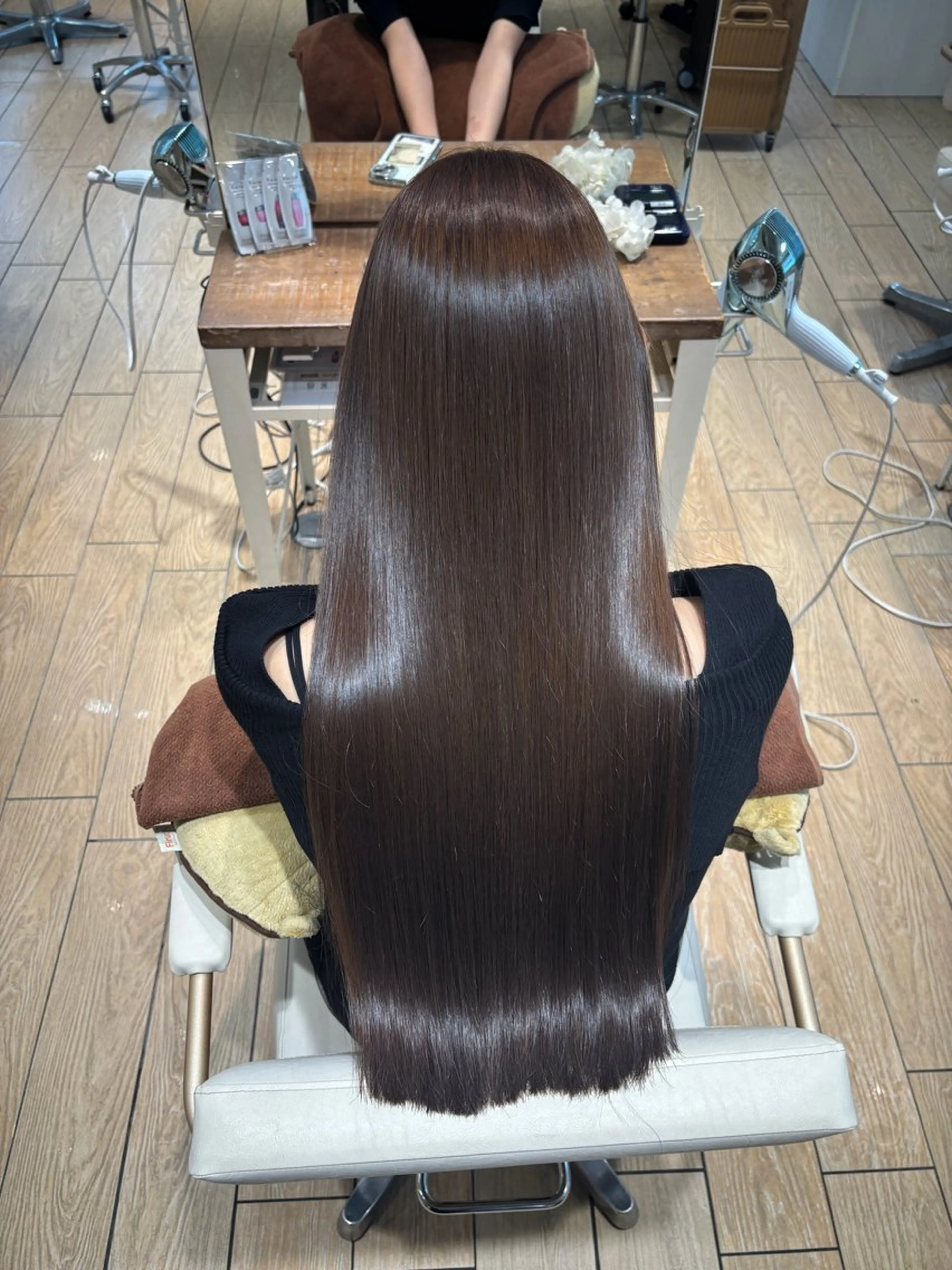 ロング カラー SAWAI NANAMIのヘアスタイル