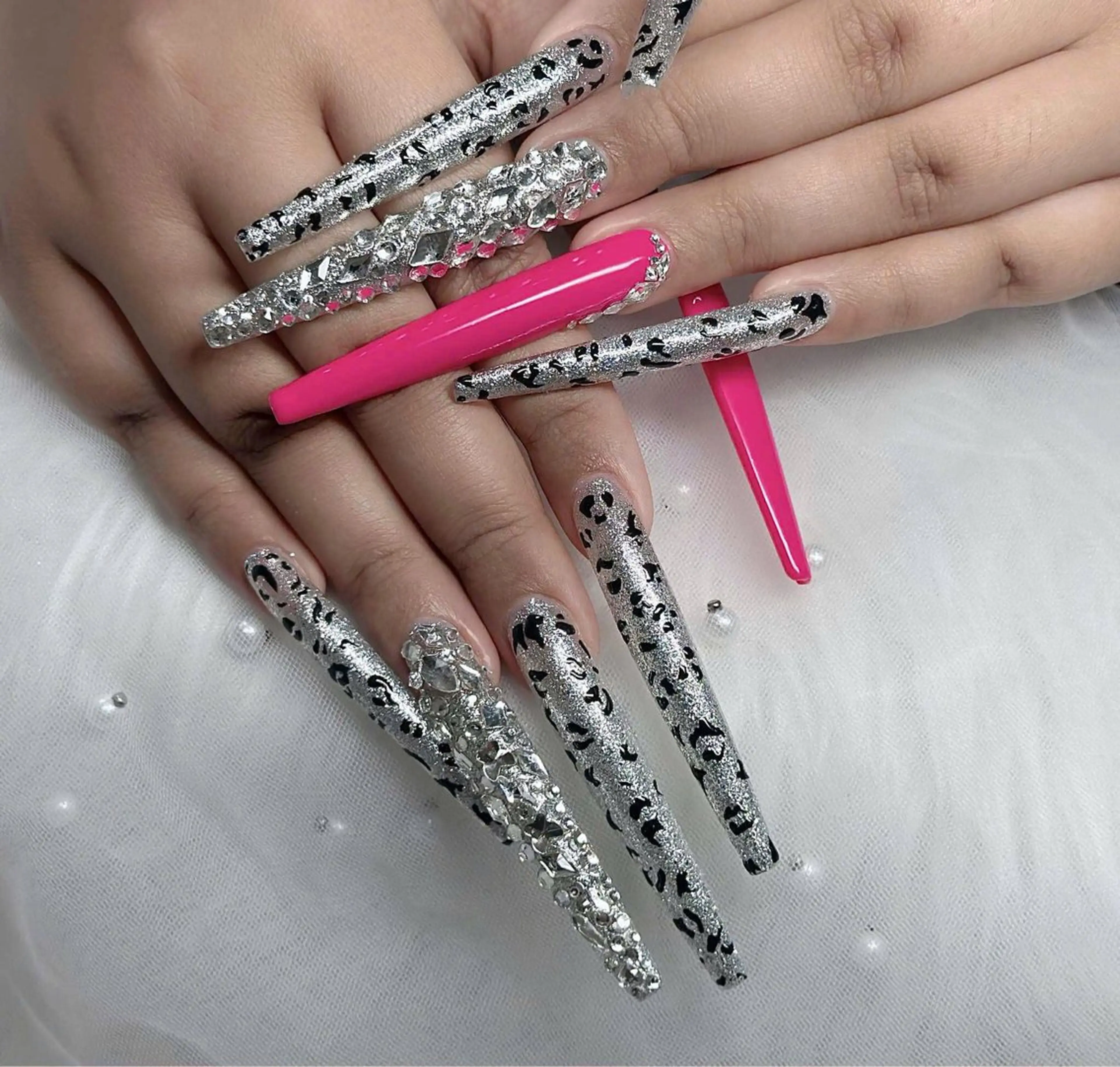 ネイル フレンチネイル ジェルネイル ハロウィン 韓国ネイル マグネットネイル ハンドネイル Hbaby nailのネイルデザイン