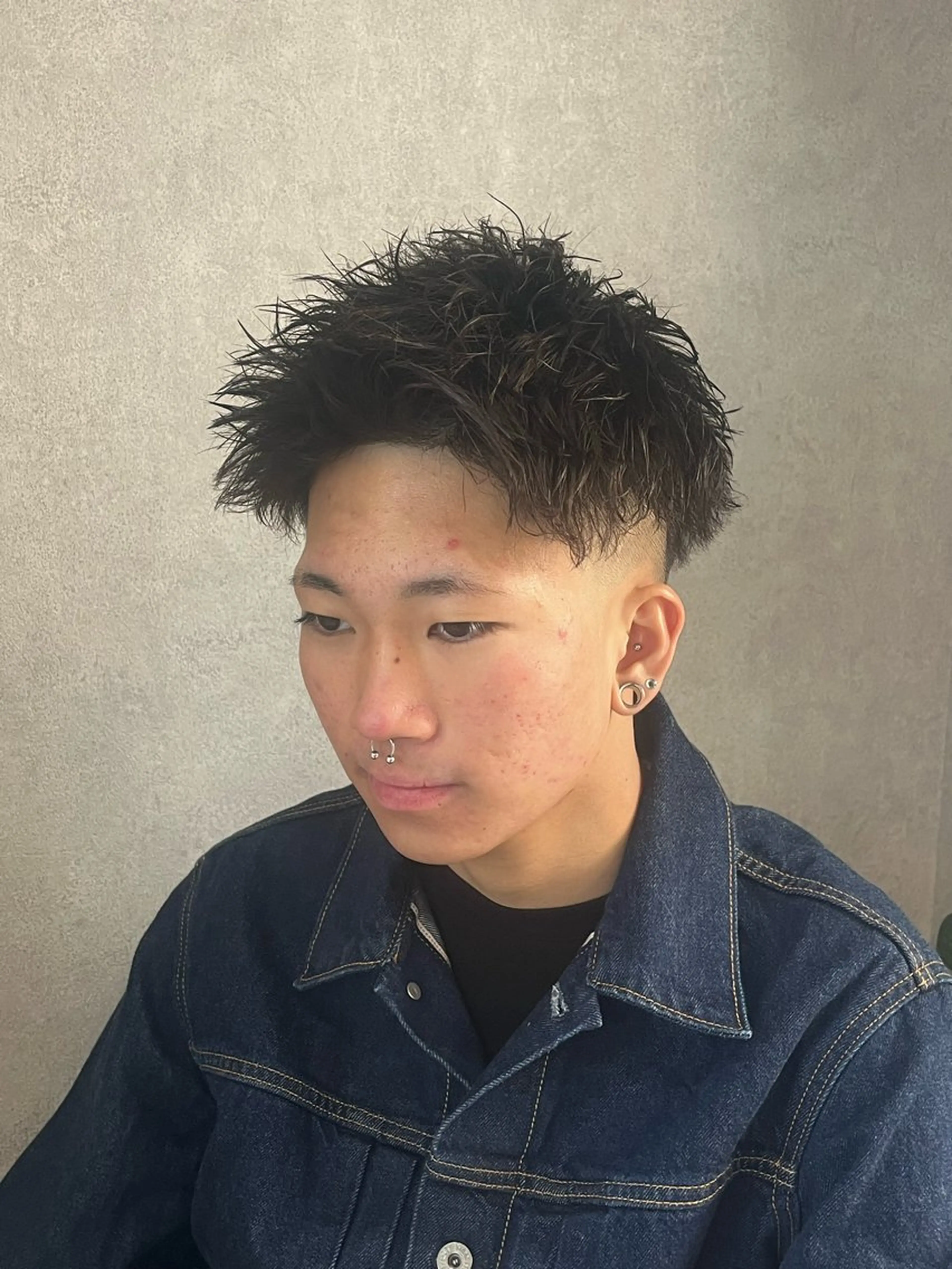 [セットの立体感🆙]カット+パーマ(ツイスト、ツイストスパイラル、ピンパーマ)の写真