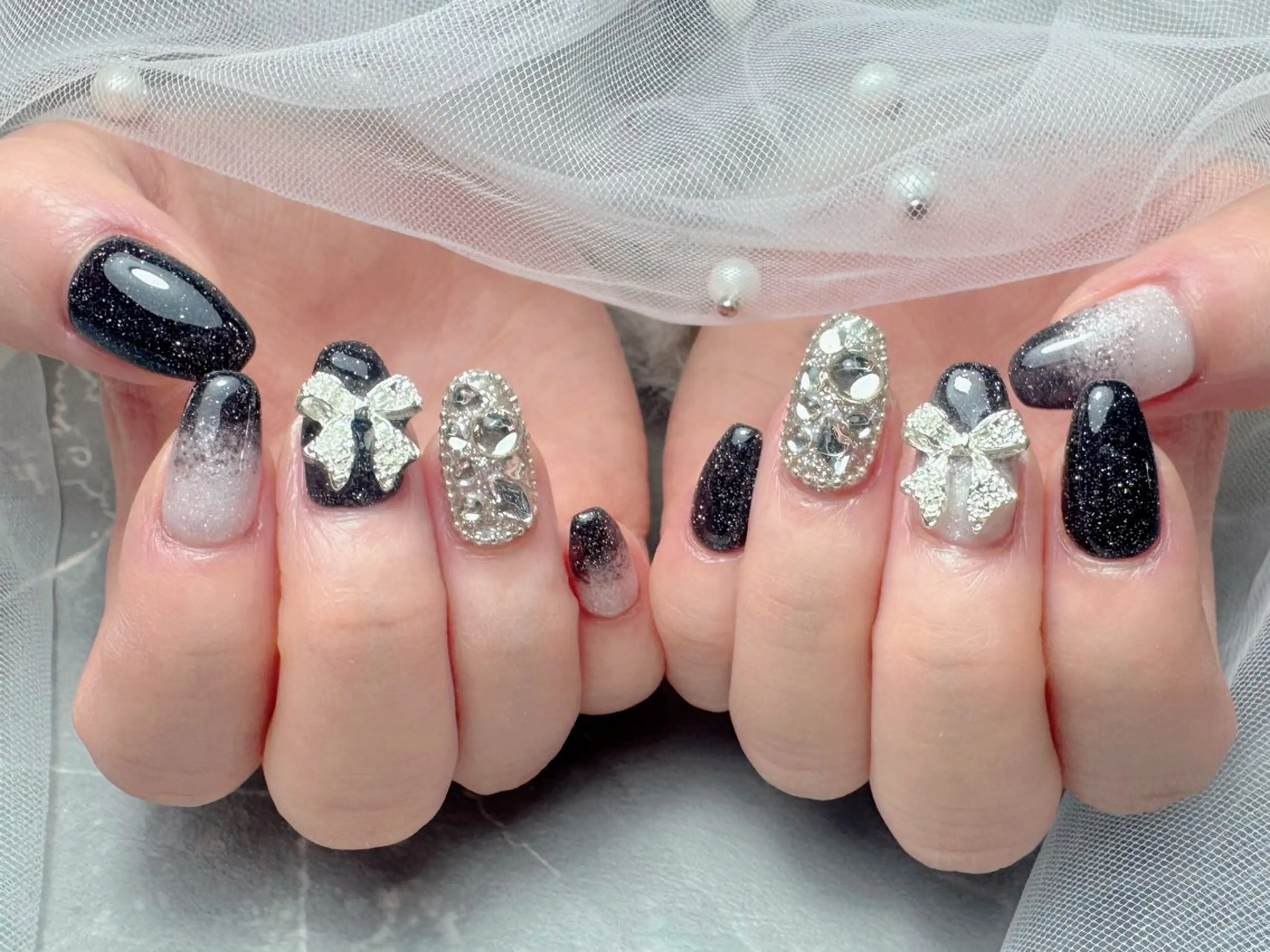 ネイル マジックミラー所属・マジック ミラーのネイルデザイン