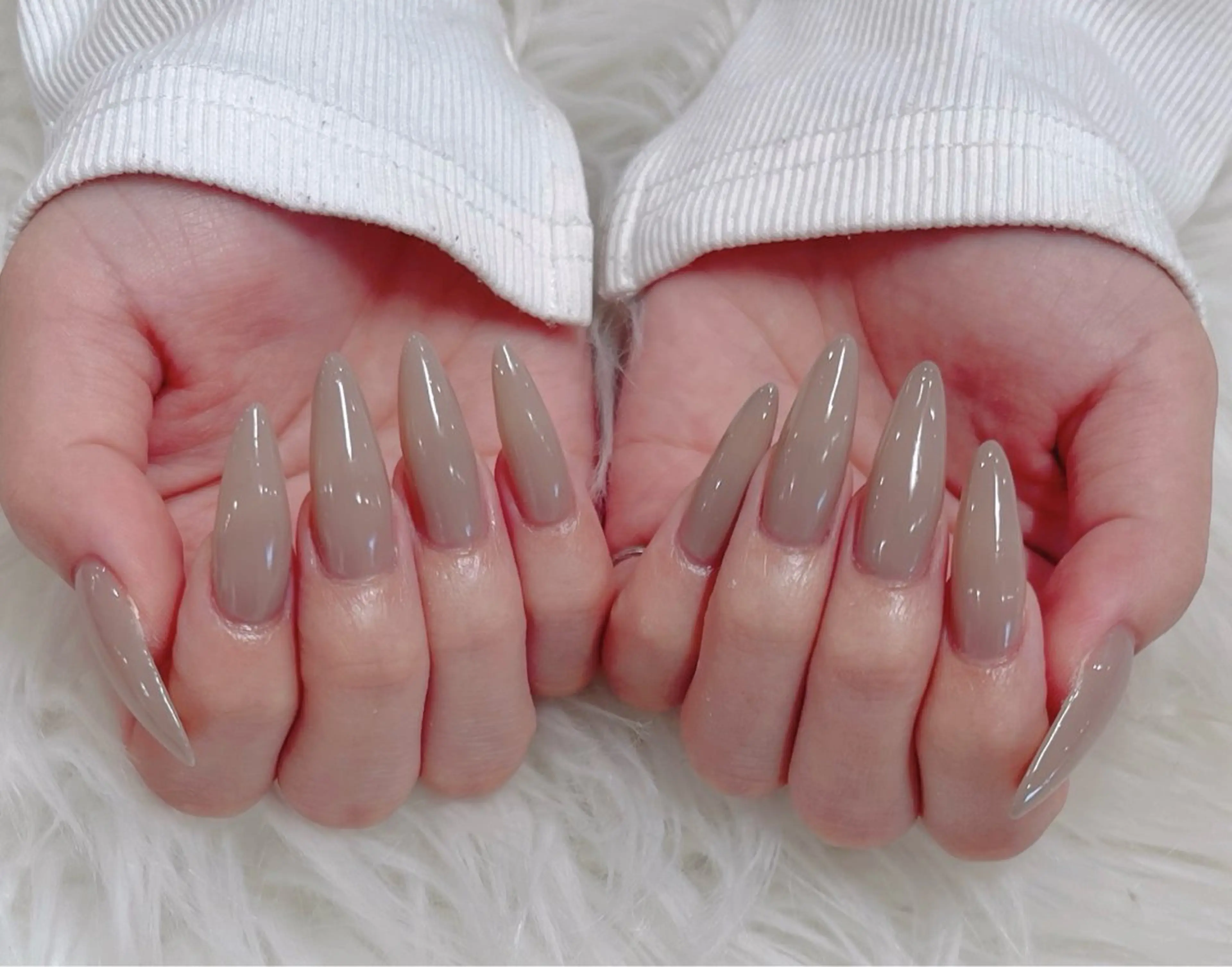 ネイル ワンカラーネイル ハンドネイル FLY Nail Salonのネイルデザイン