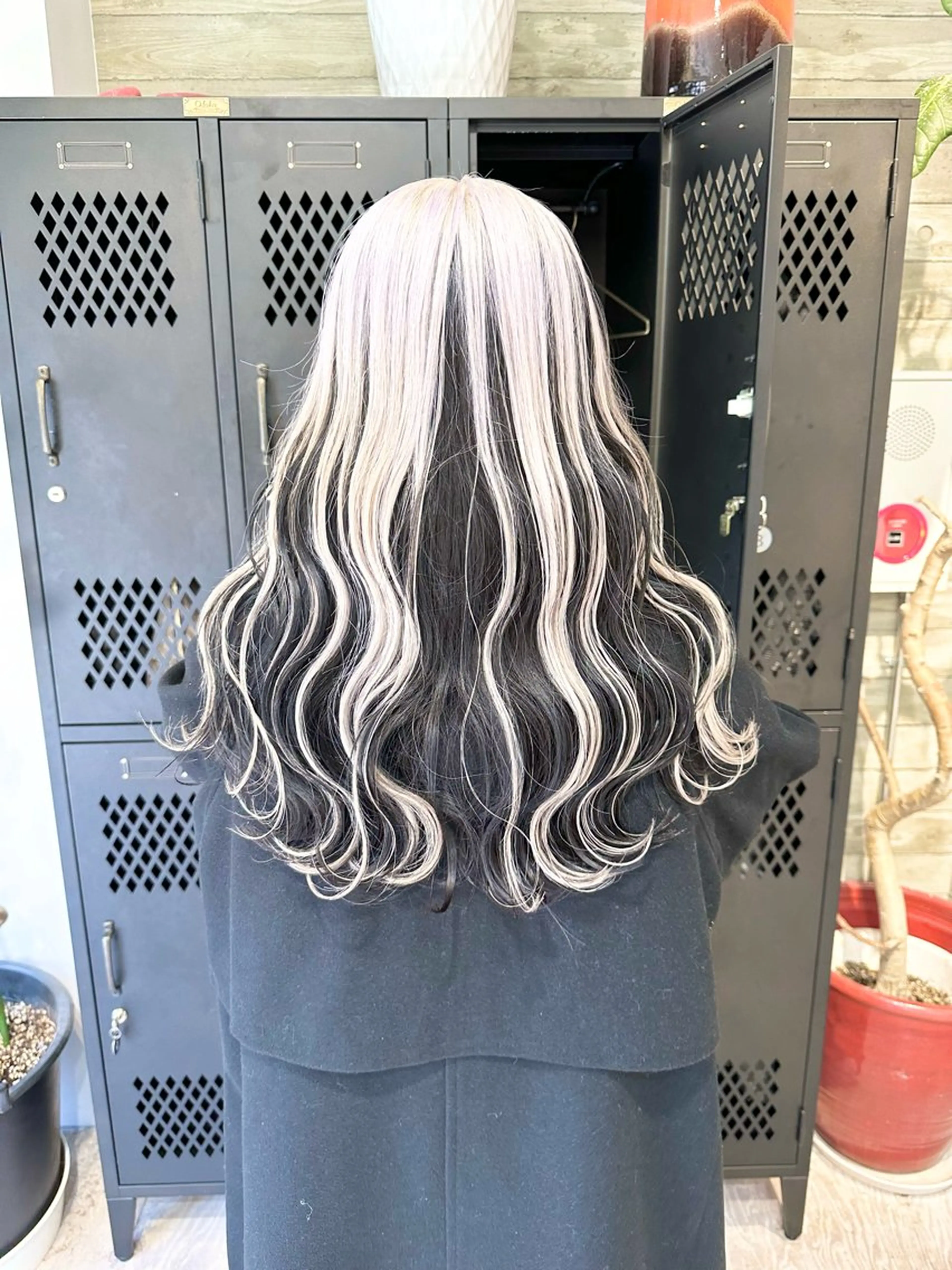 セミロング カラー ヘアカラー トリートメント ヘッドスパ ヘアセット kai .のヘアスタイル