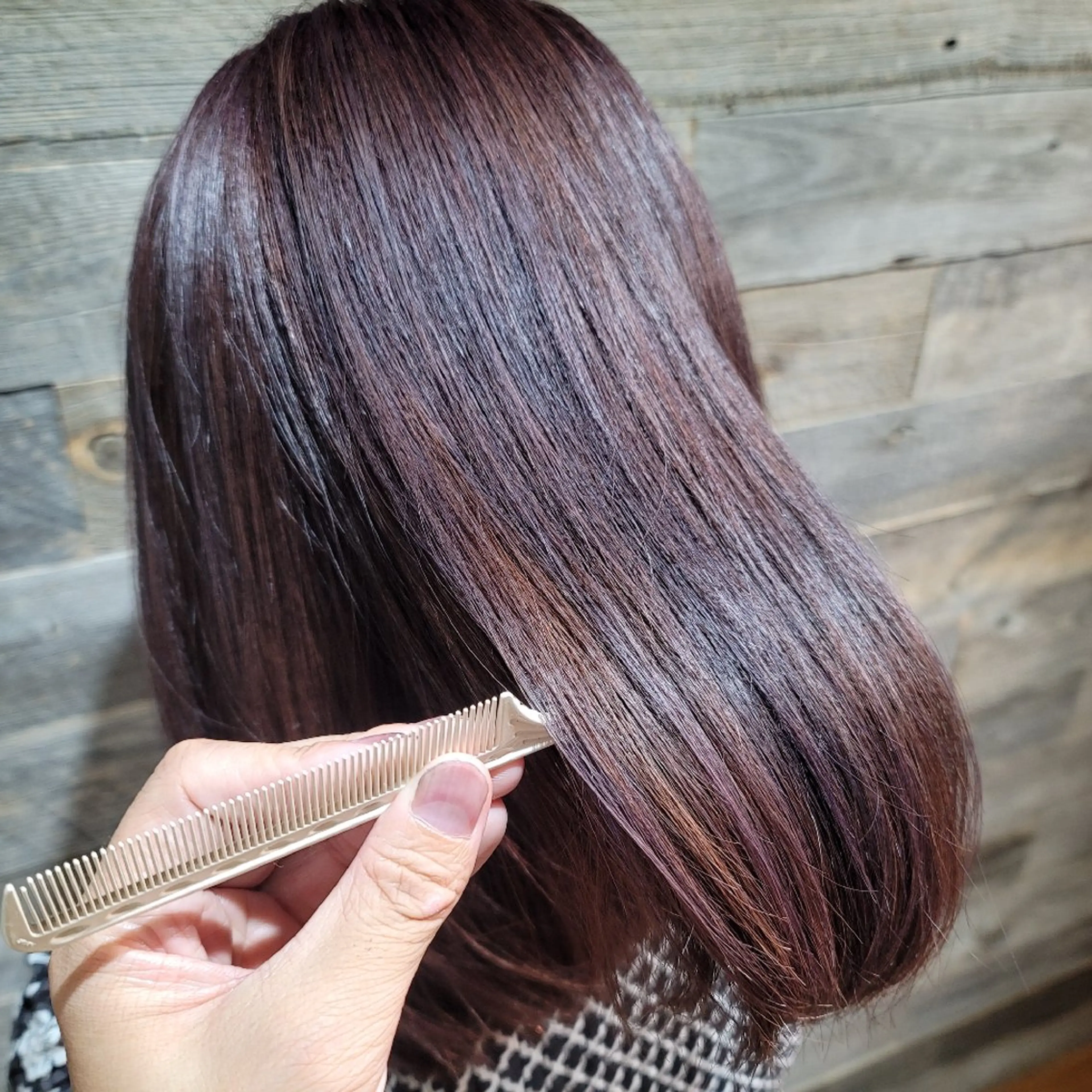 ミディアム 縮毛矯正 ツヤ髪専門美容師✨️ ナカノユウキのヘアスタイル