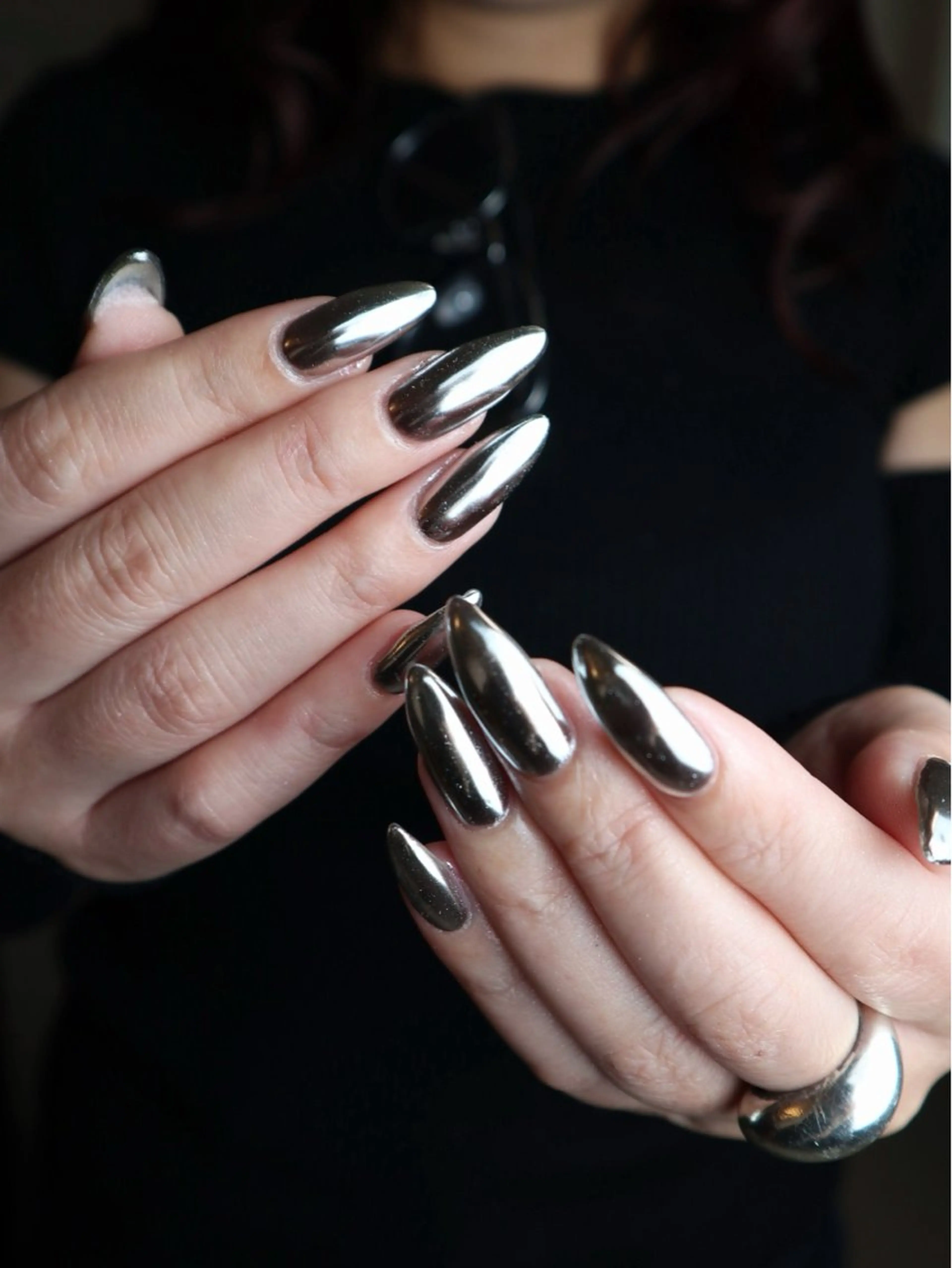 ネイル ラメ(グリッター) ミラーネイル ワンカラーネイル シンプルネイル 冬ネイル ハンドネイル めいか /Meikaのネイルデザイン