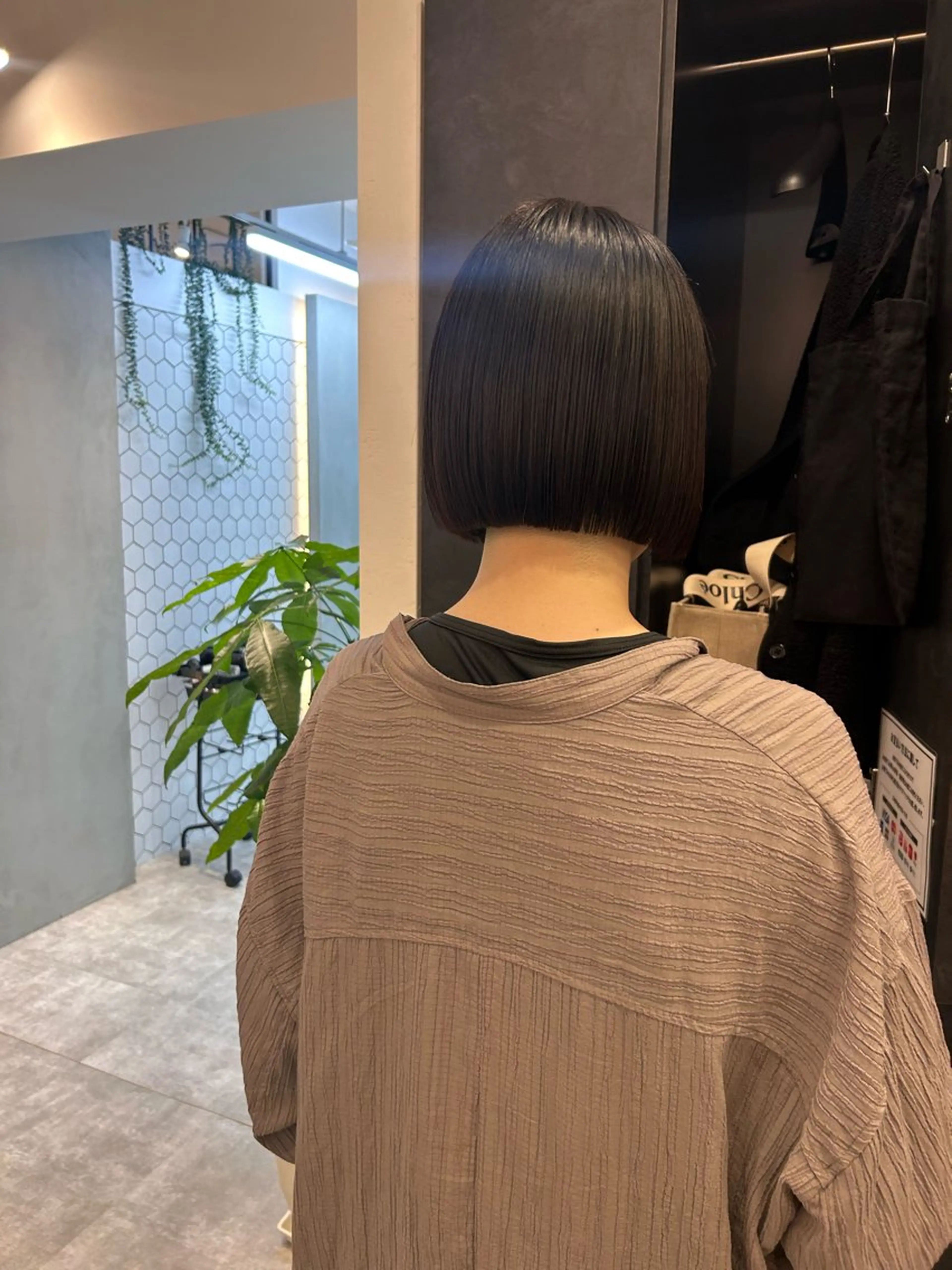 ミディアム ボブ 縮毛矯正 カット 縮毛矯正 トリートメント 似合わせcut ◎ 倉橋実咲のヘアスタイル