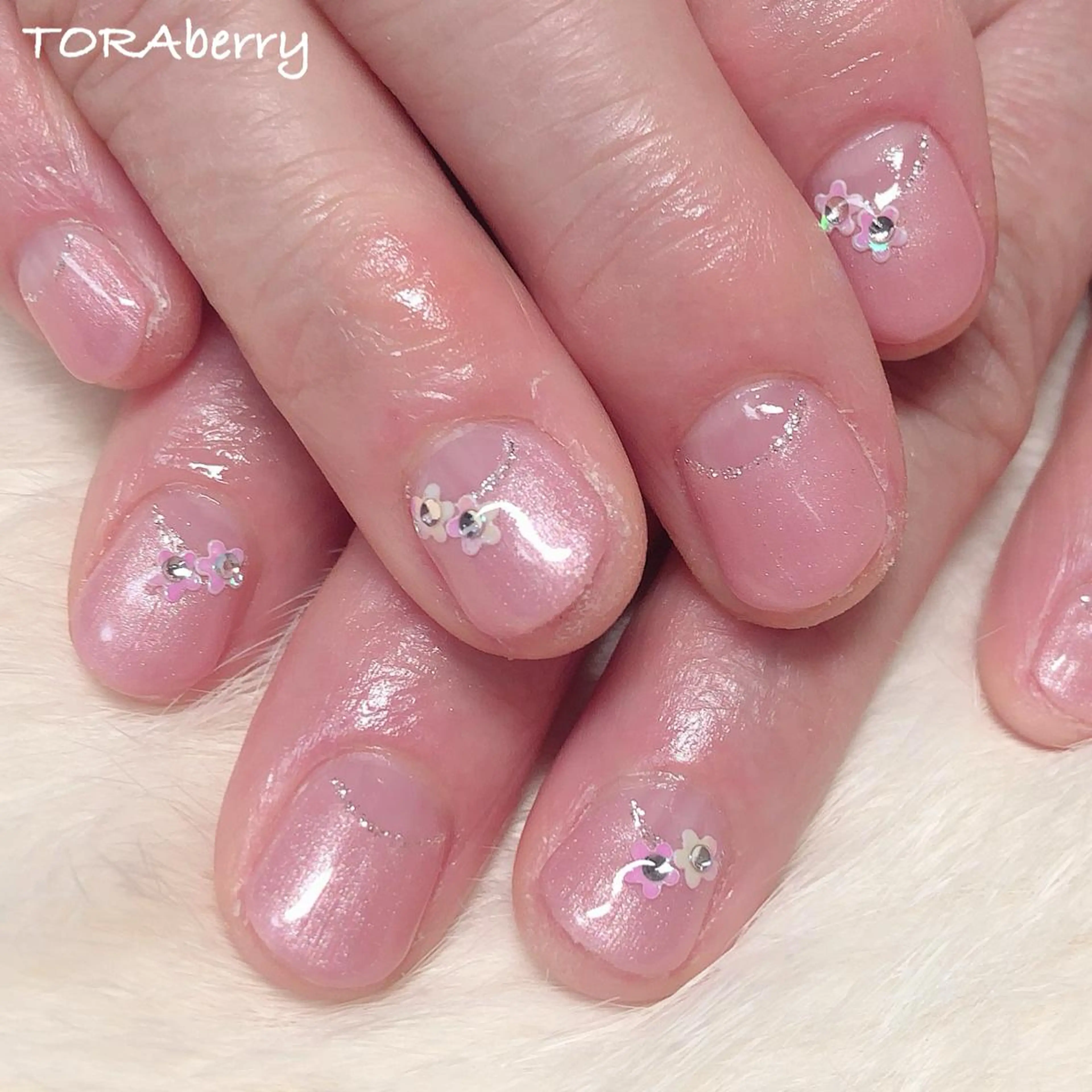 ネイル フレンチネイル 逆フレンチ ハンドネイル ネイリスト なつみのネイルデザイン