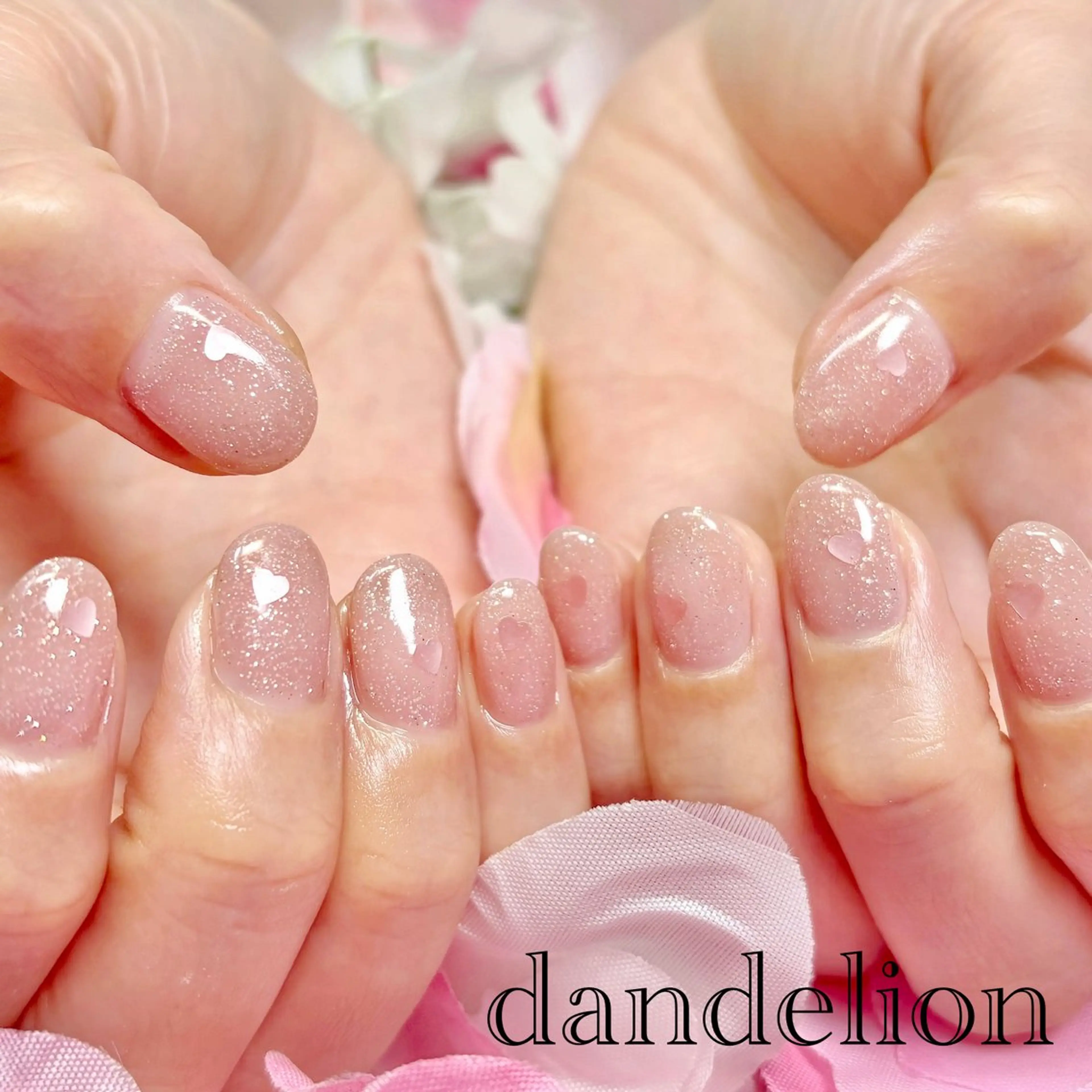 ネイル ハンドネイル ハンドケア dandelion ダンデライオンのネイルデザイン