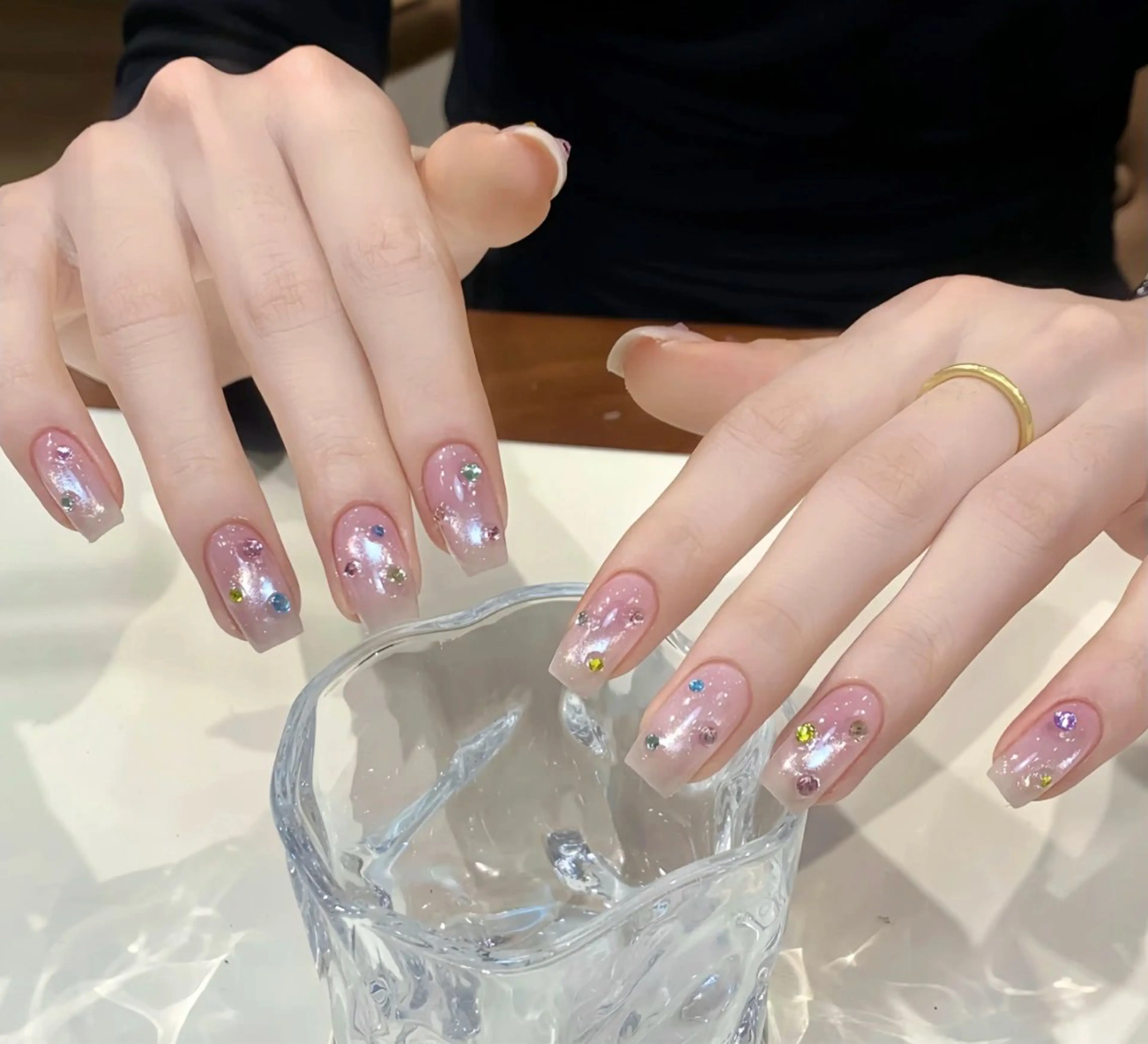 ネイル アートネイル オーロラネイル チークネイル フレンチネイル ガラスフレンチ ハンドネイル 🎀🎀YooLi Nail Salonのネイルデザイン