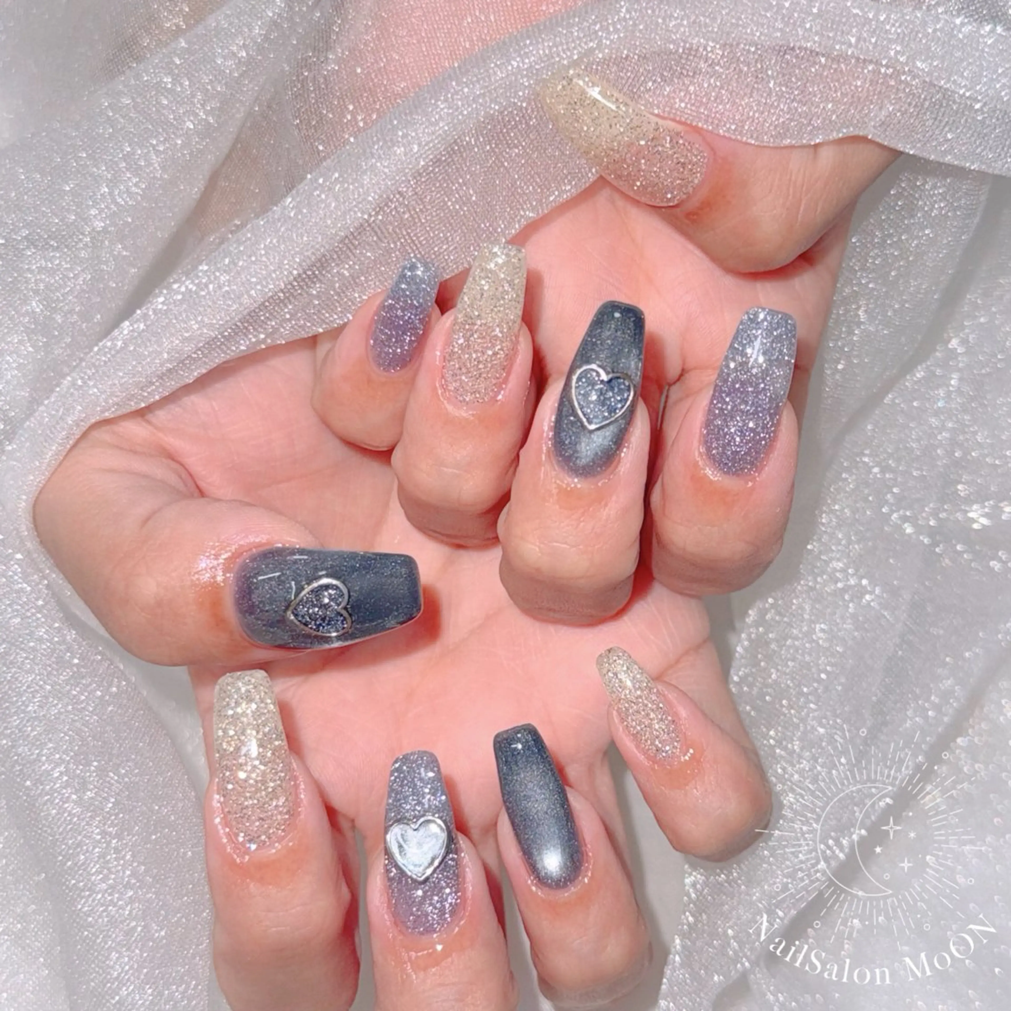 ネイル フラッシュネイル ラメ(グリッター) MoON...❤︎ MeGuのネイルデザイン