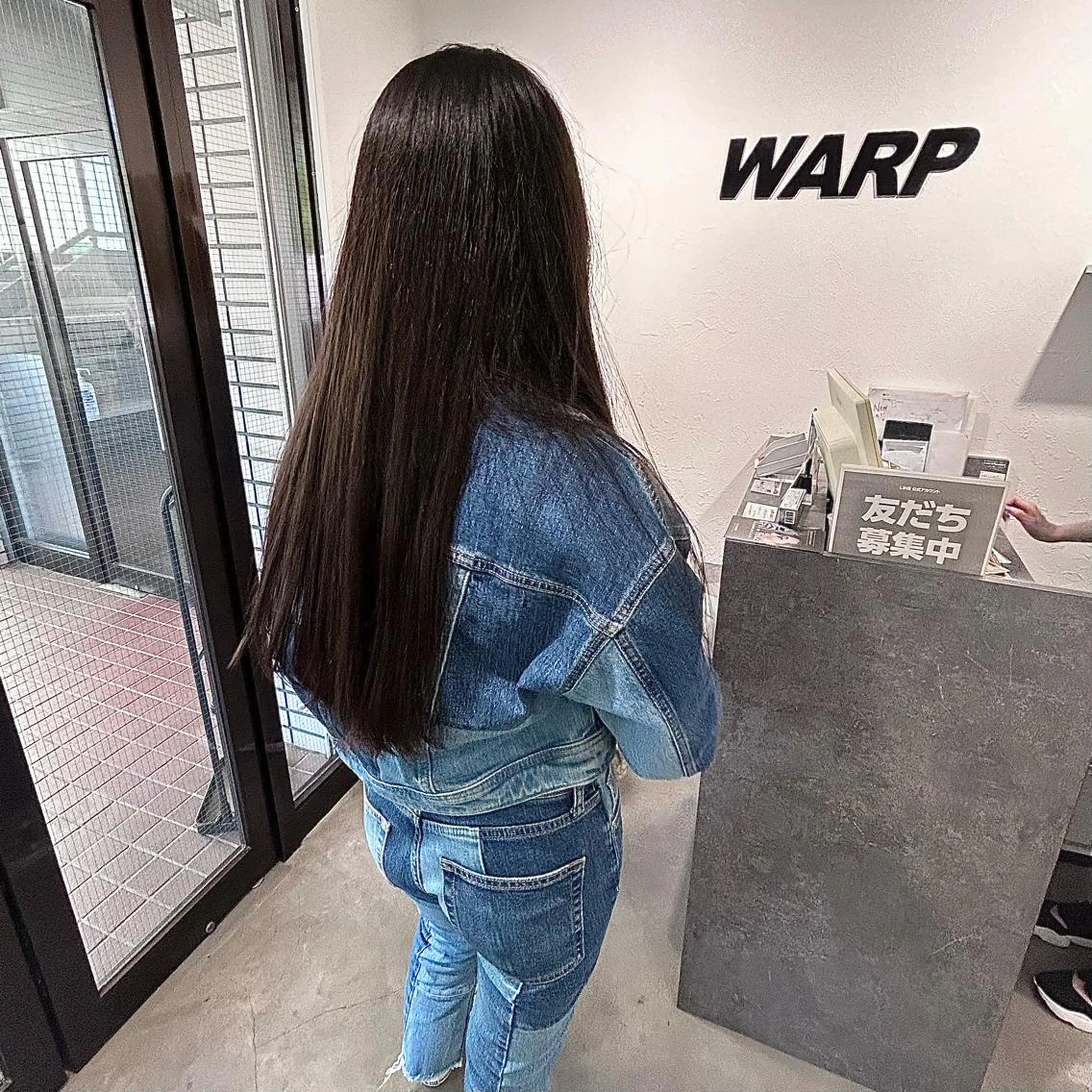 ロング ロング トリートメント 艶カラー/レイヤー /メンズ/マツエクのヘアスタイル