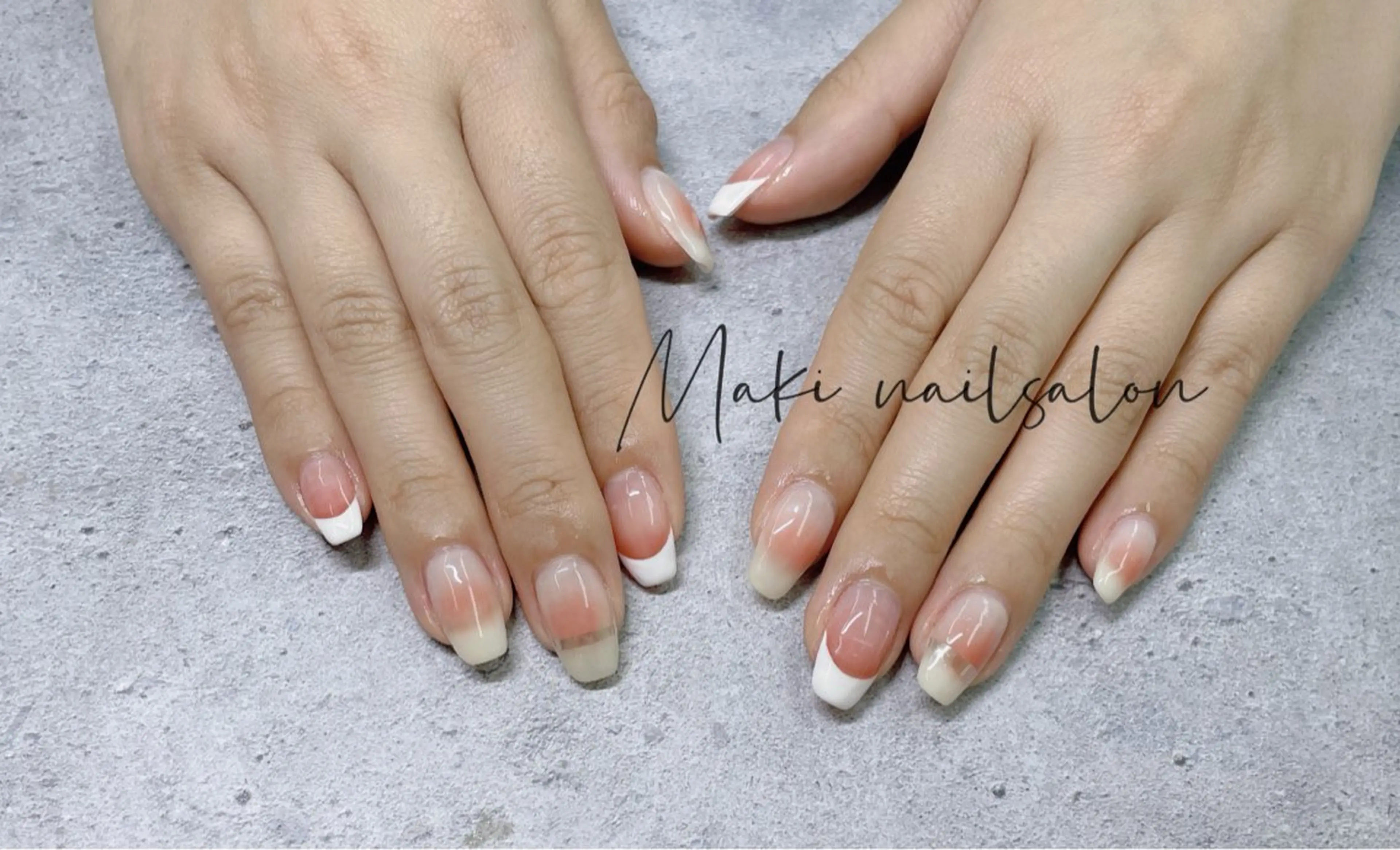 ネイル 持ち込み ハンドネイル マキ ネイルサロンのネイルデザイン